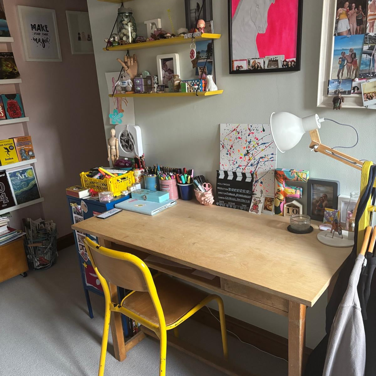 art-desk-2