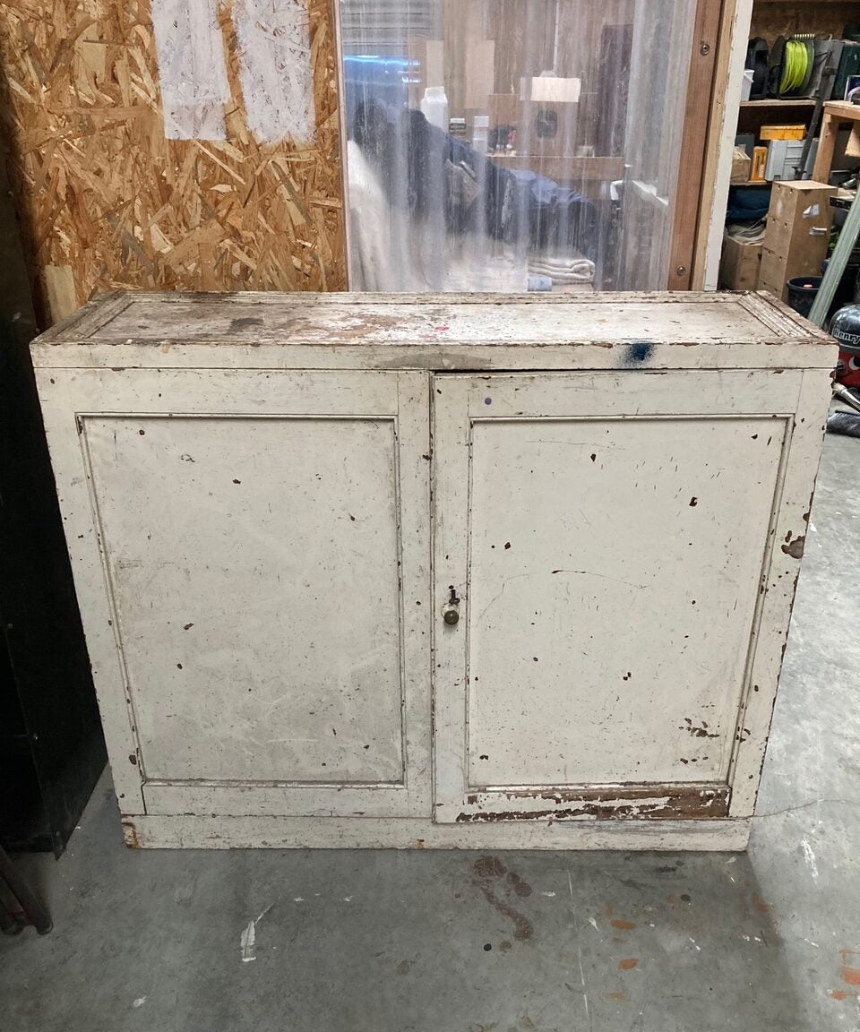 white-wooden-cabinet-1
