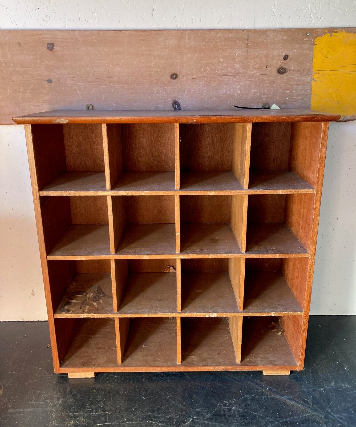wooden-pigeon-hole-1