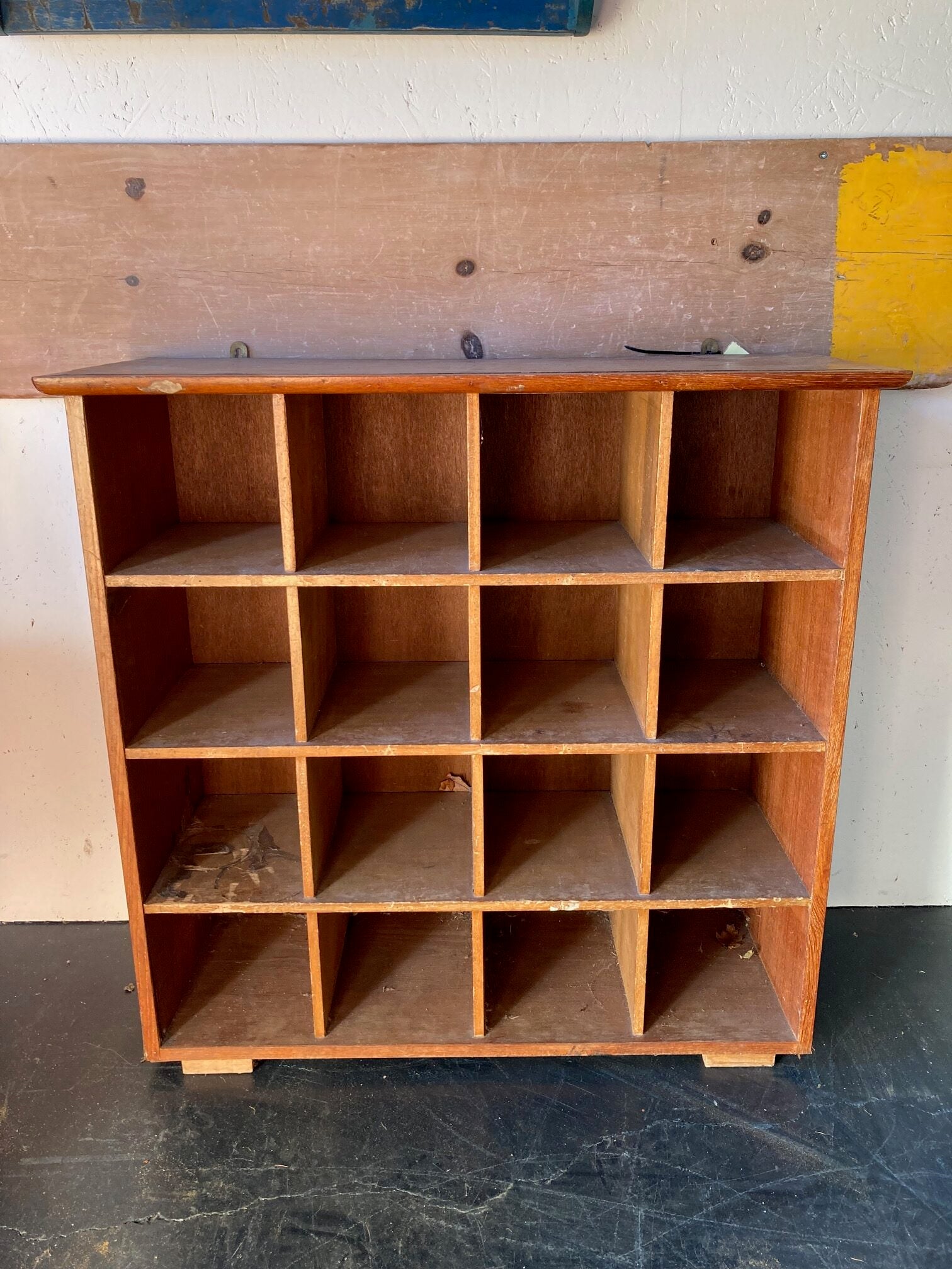 wooden-pigeon-hole-1