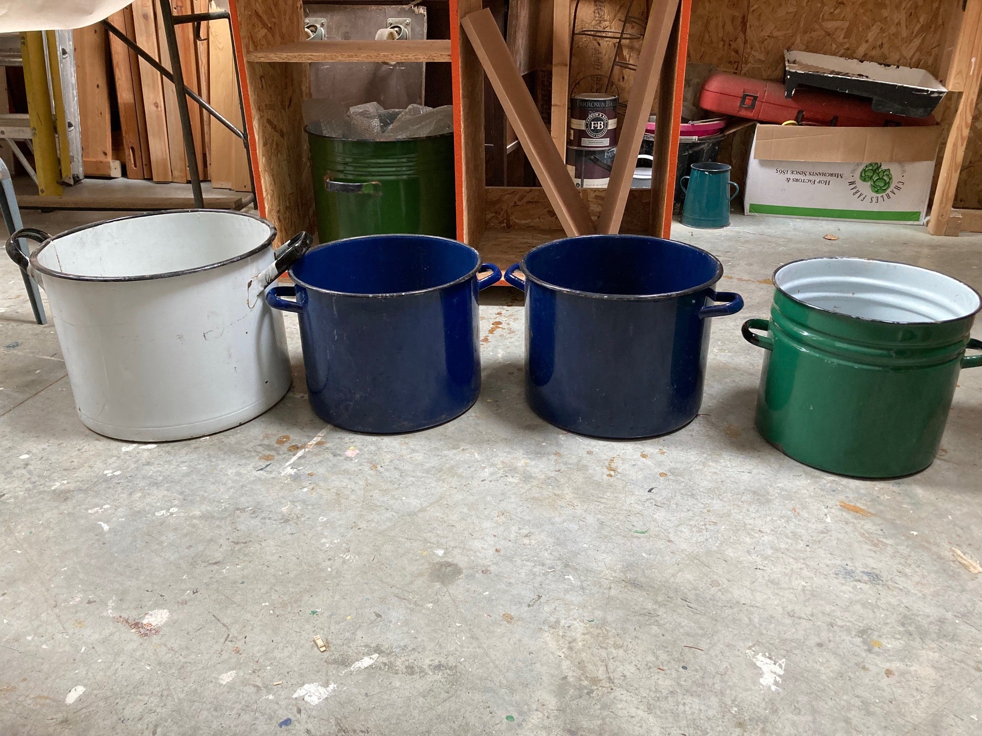 Round-Maggies