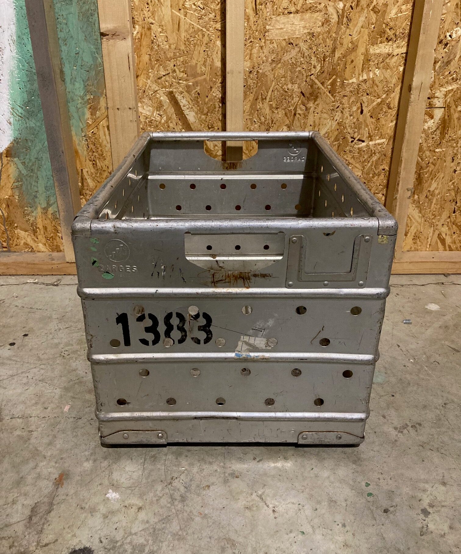 aluminium-crates-3