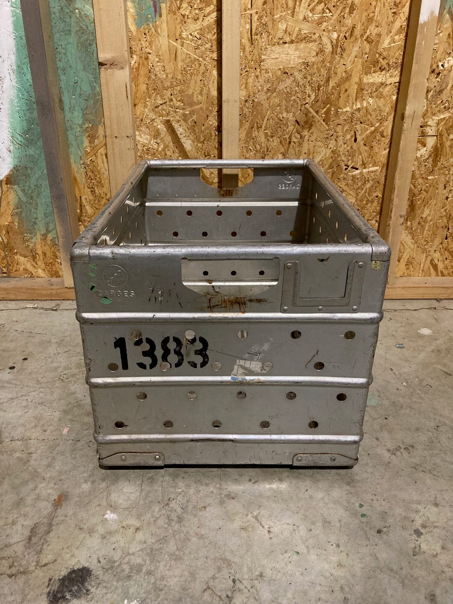 aluminium-crates-3