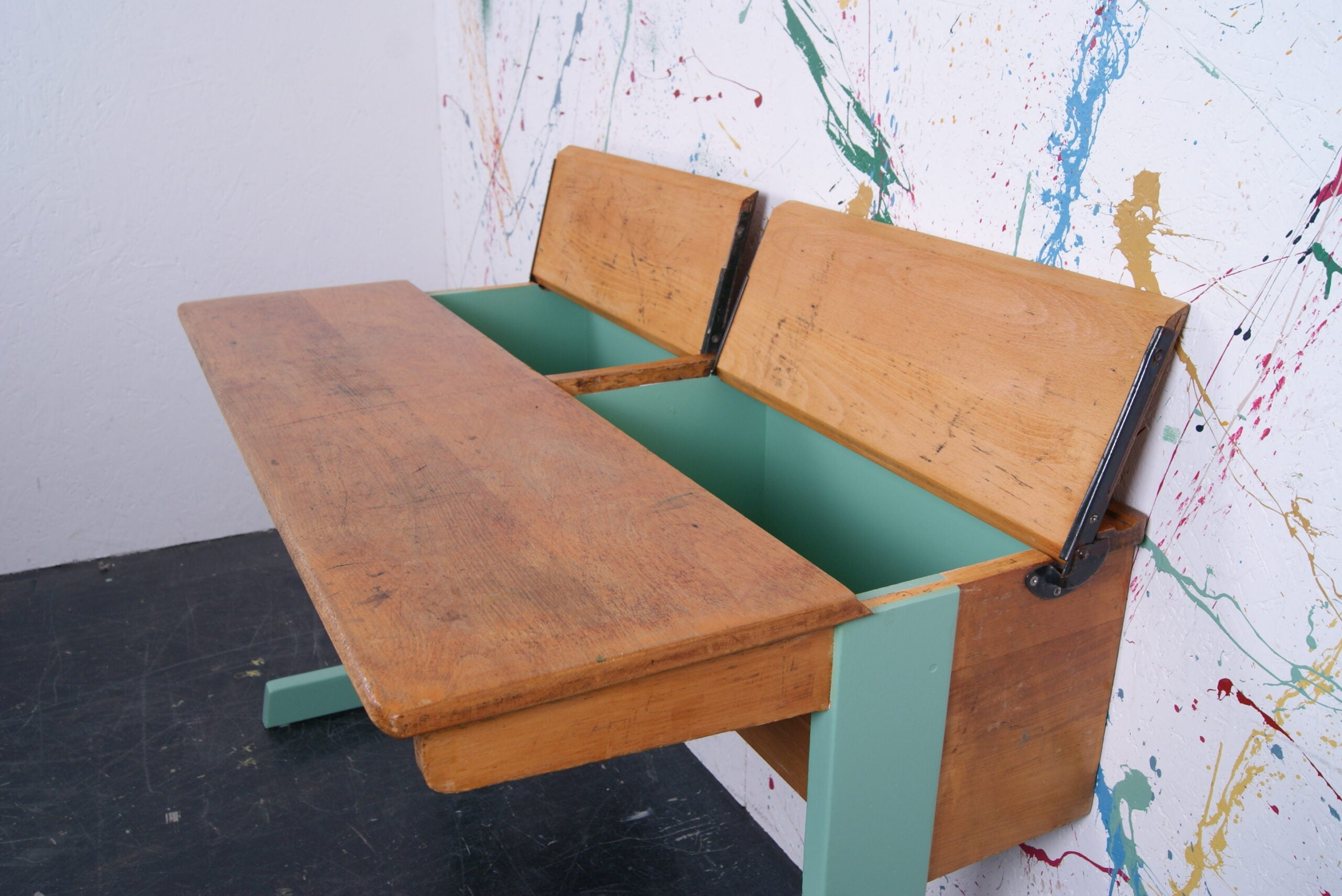 arsenic-double-desk-2
