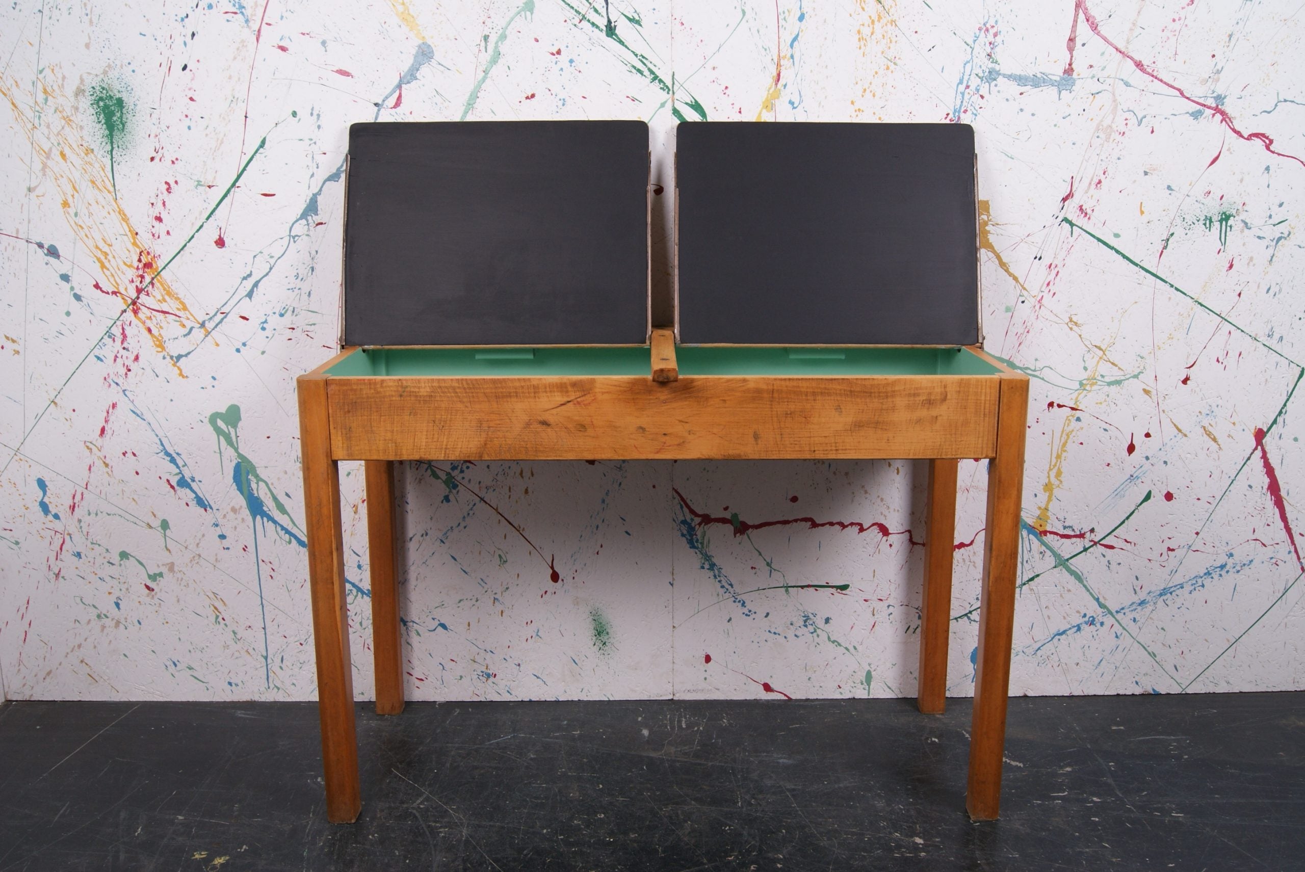 arsenic-double-school-desk-1
