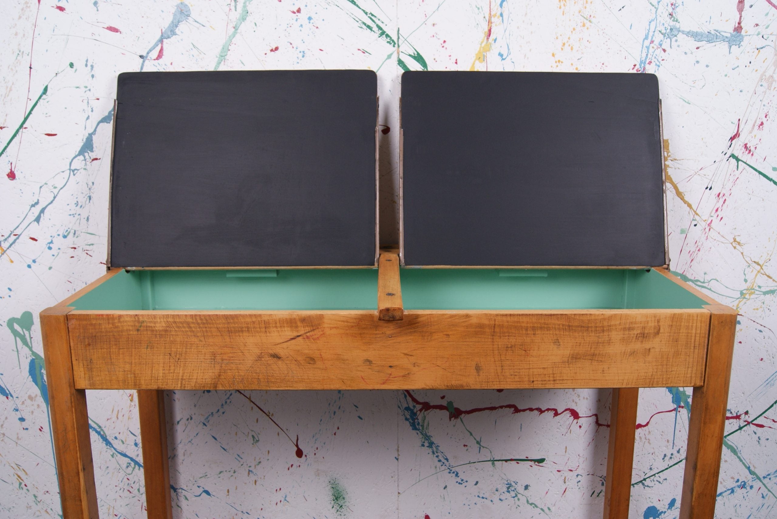 arsenic-double-school-desk-2