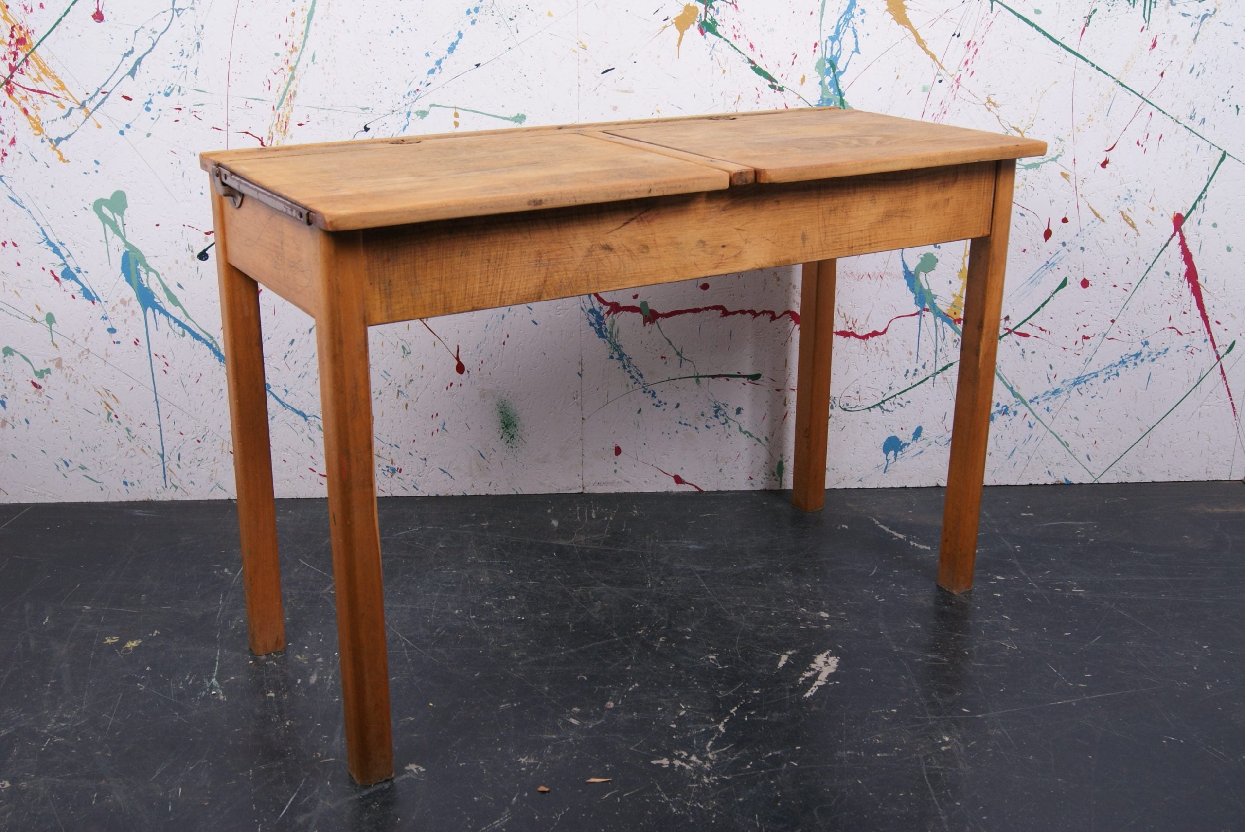 arsenic-double-school-desk-4
