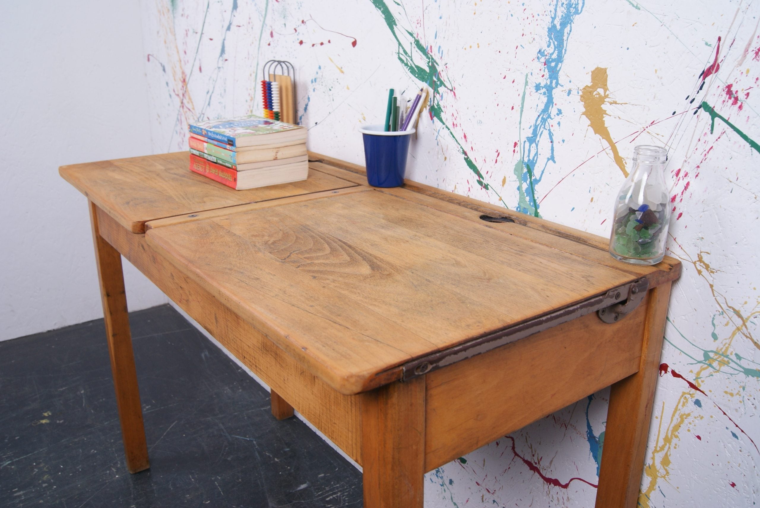 arsenic-double-school-desk-7