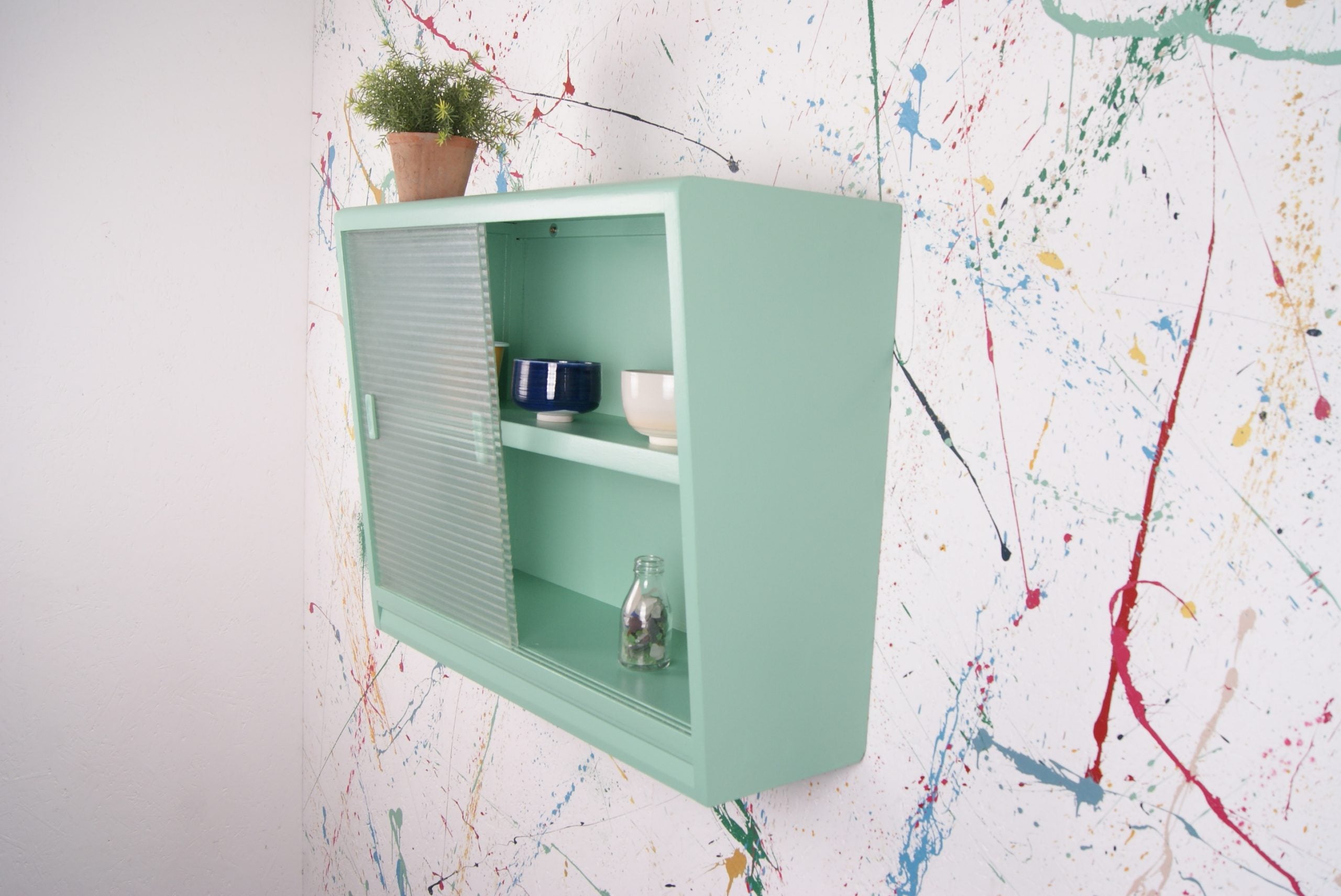 arsenic-glass-cabinet-1