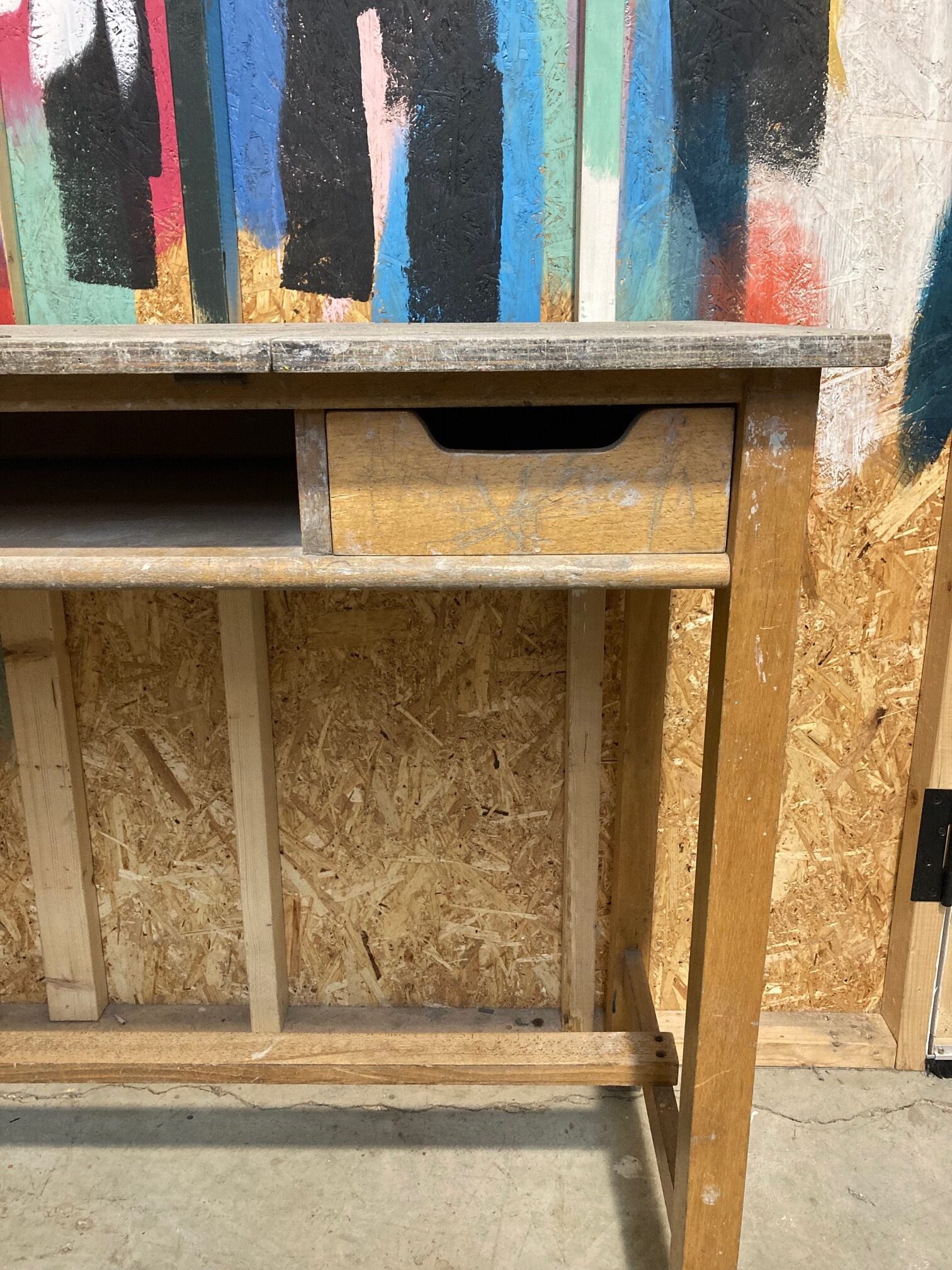 art-desk-10