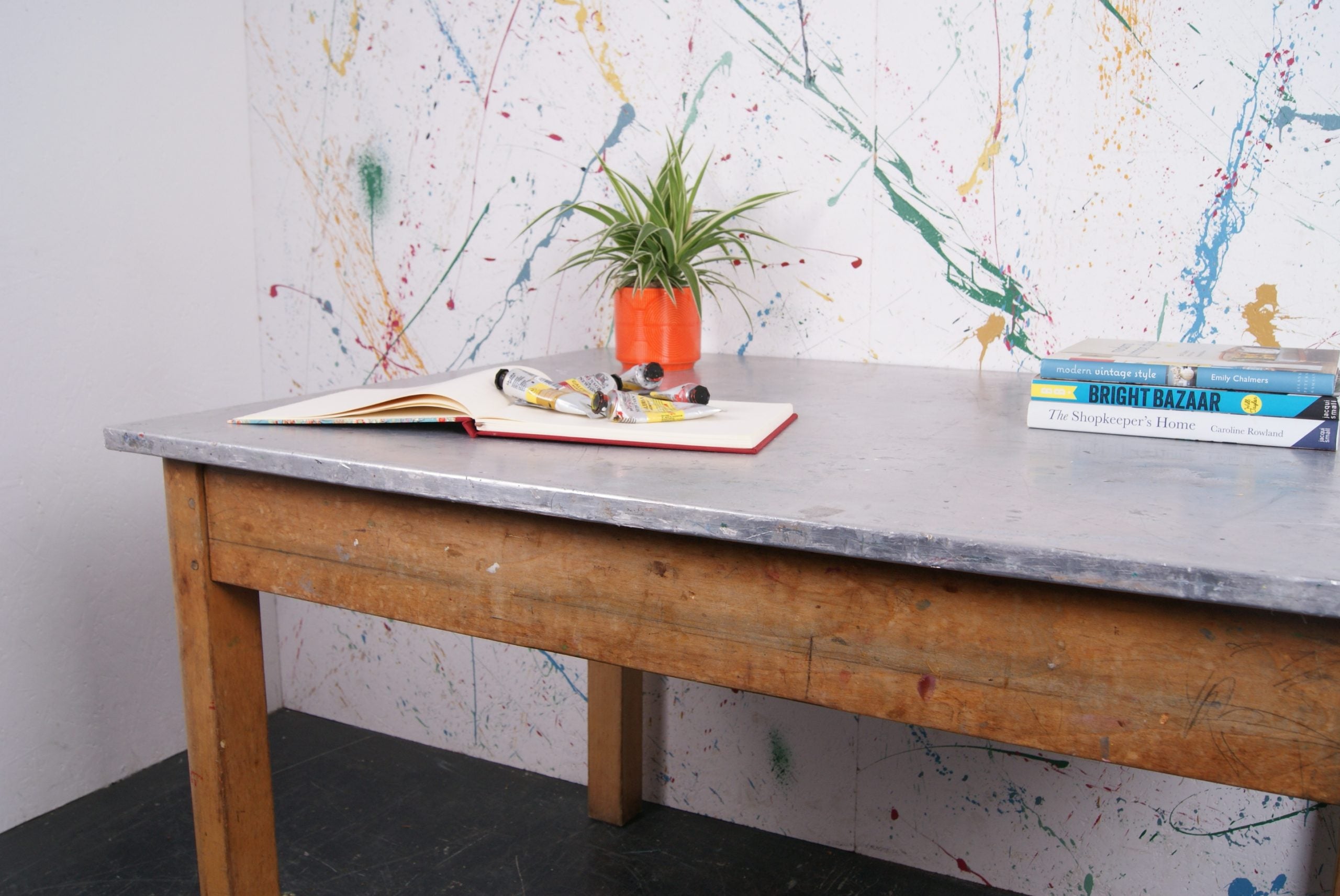 art-table-aluminium-top-6