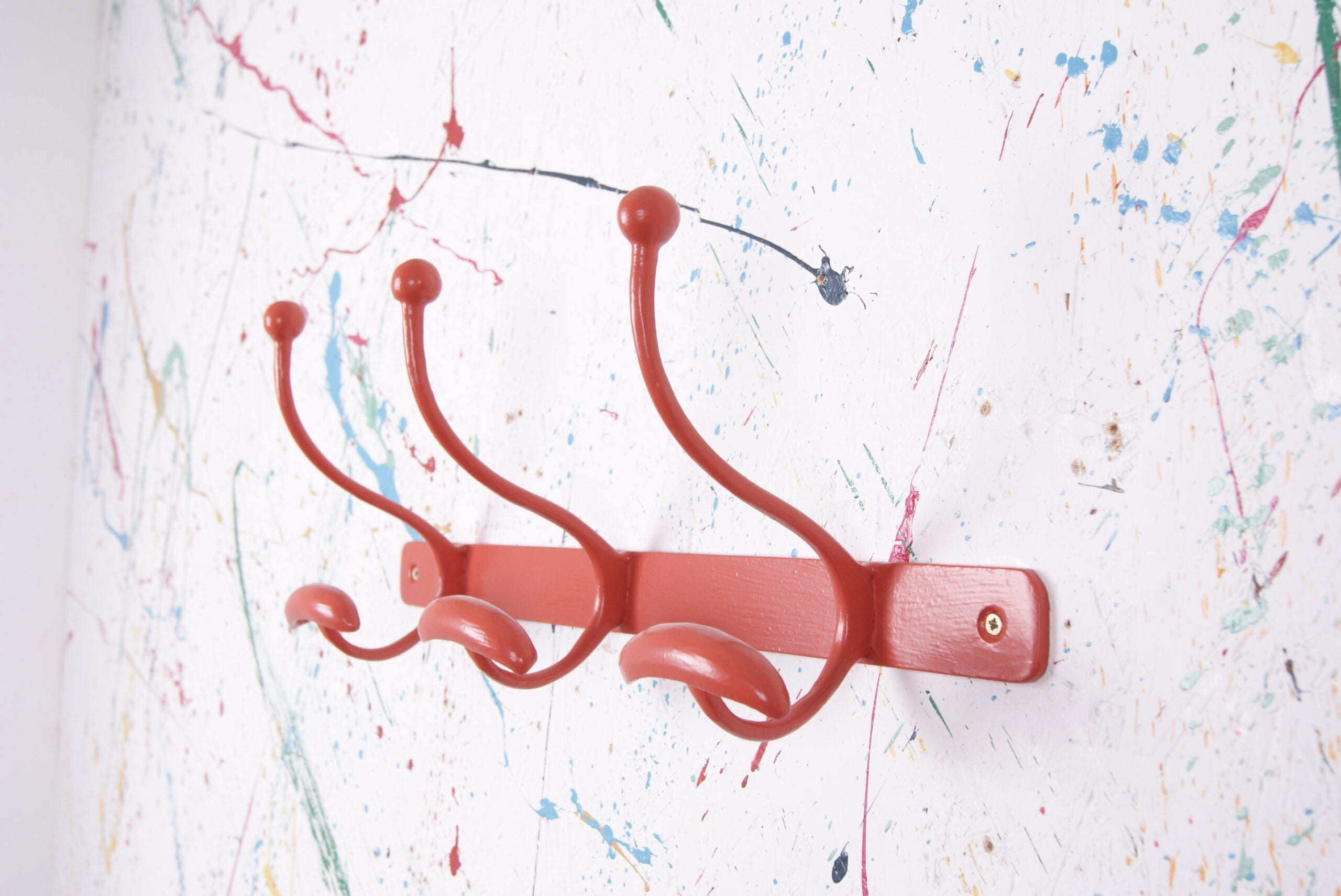 bamboozle-metal-hooks-1