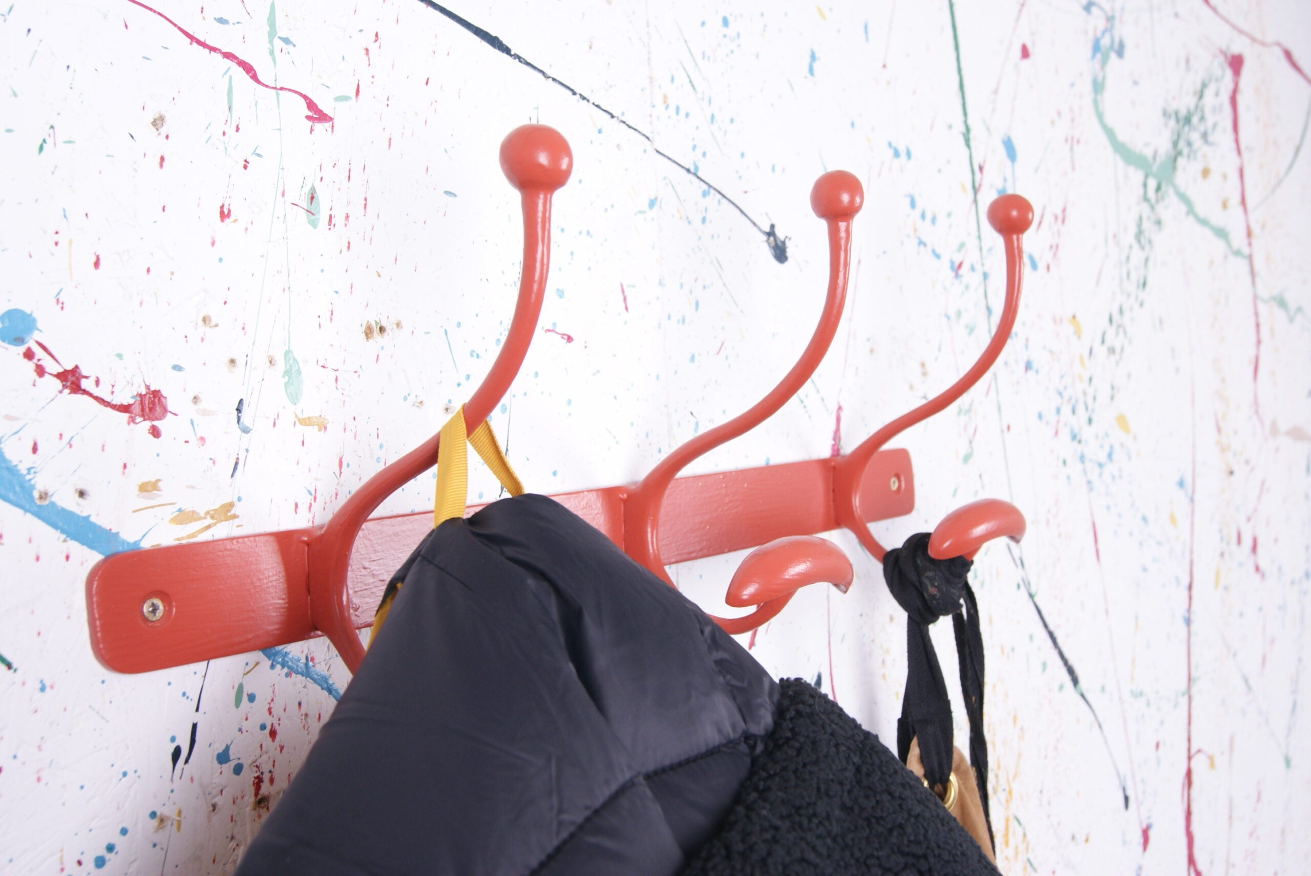 bamboozle-metal-hooks-4