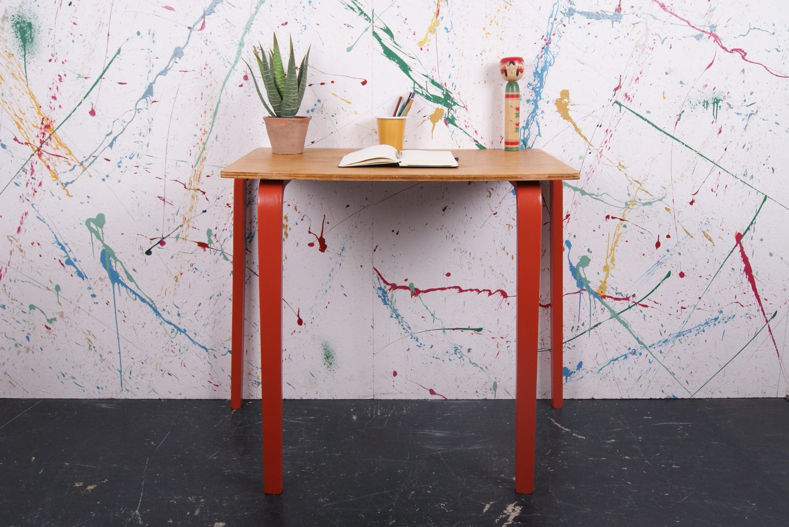 bamboozle-wooden-table-3