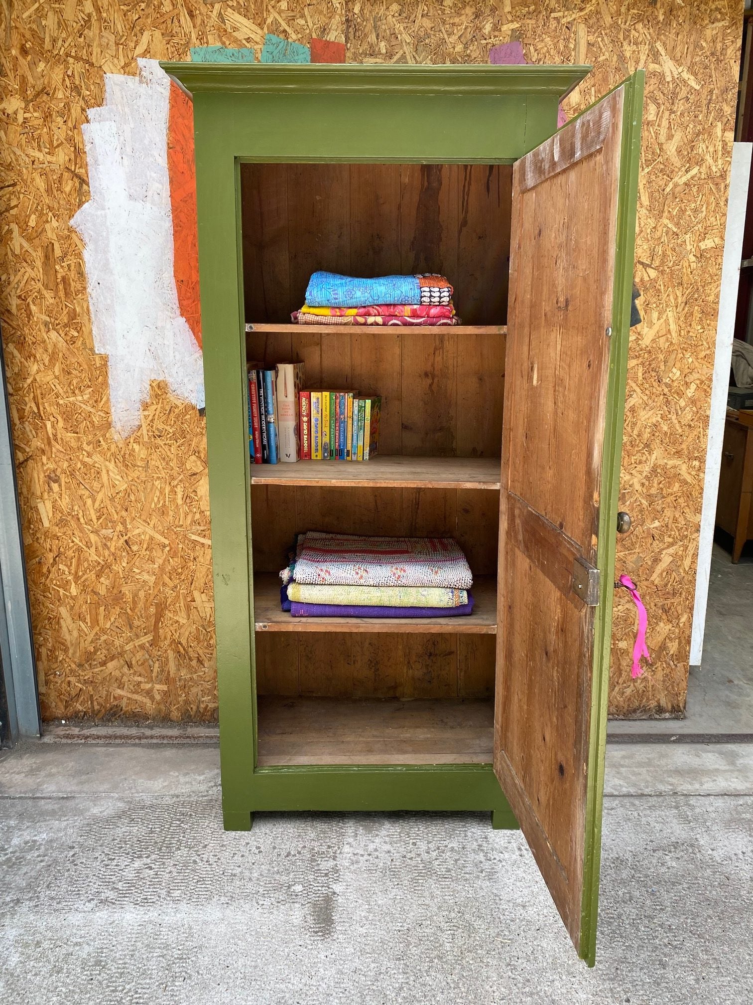 bancha-french-cupboard-8