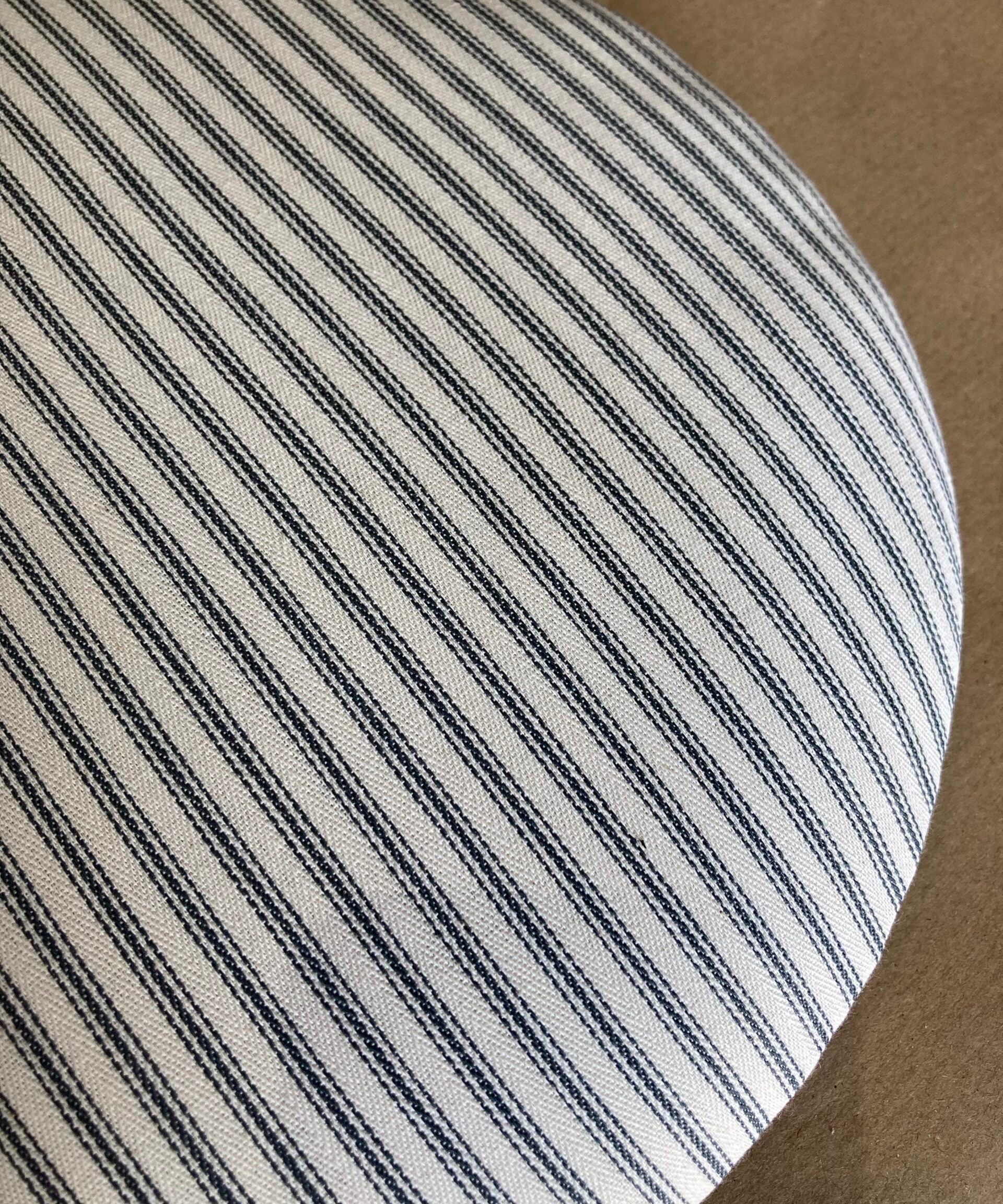 black-ticking-top