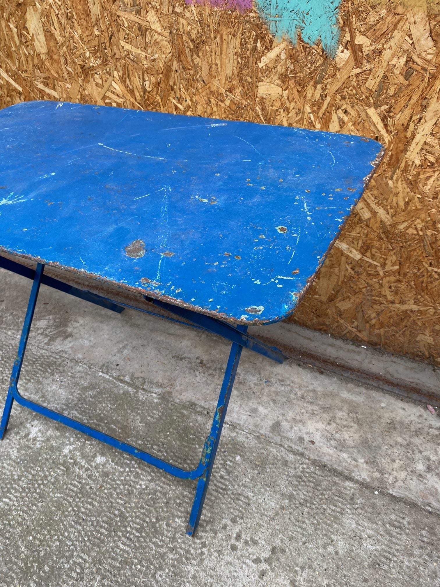 blue-french-garden-bistro-table-2