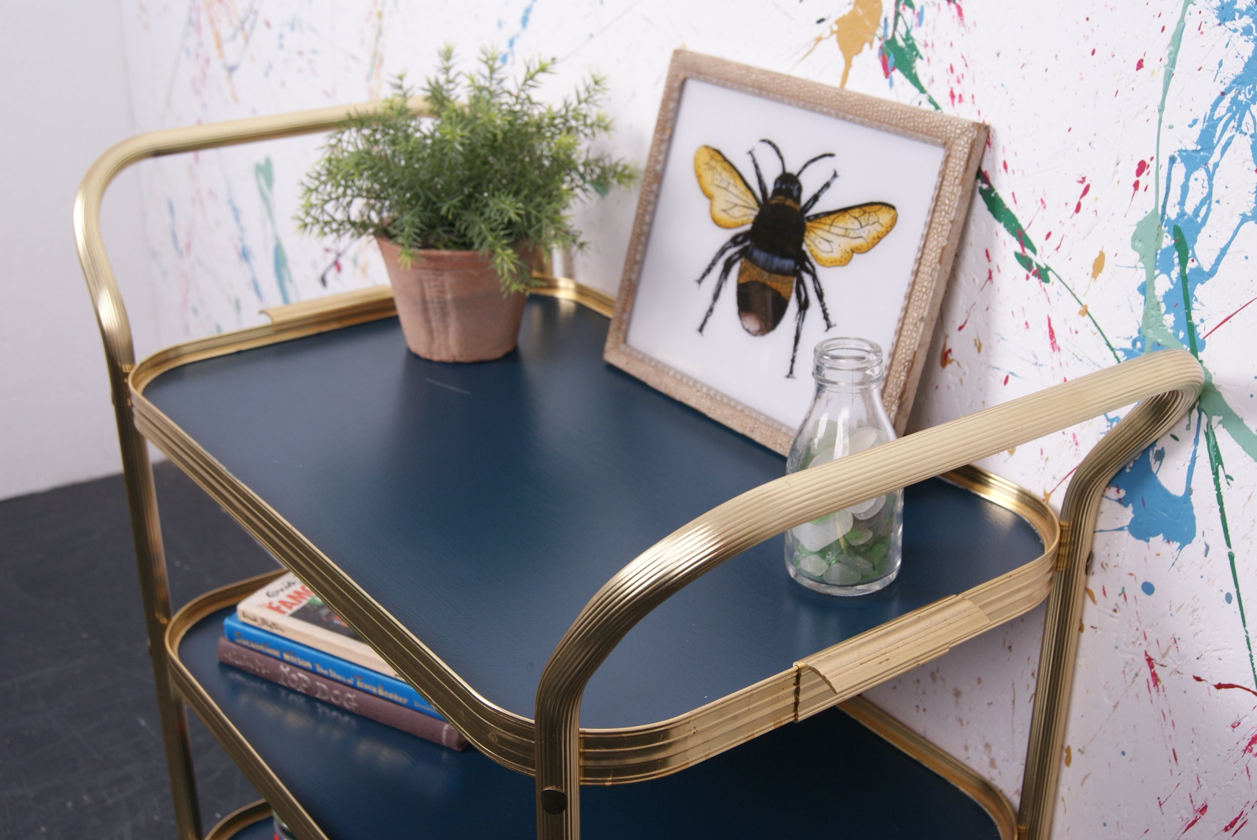 blue-gold-trolley-8