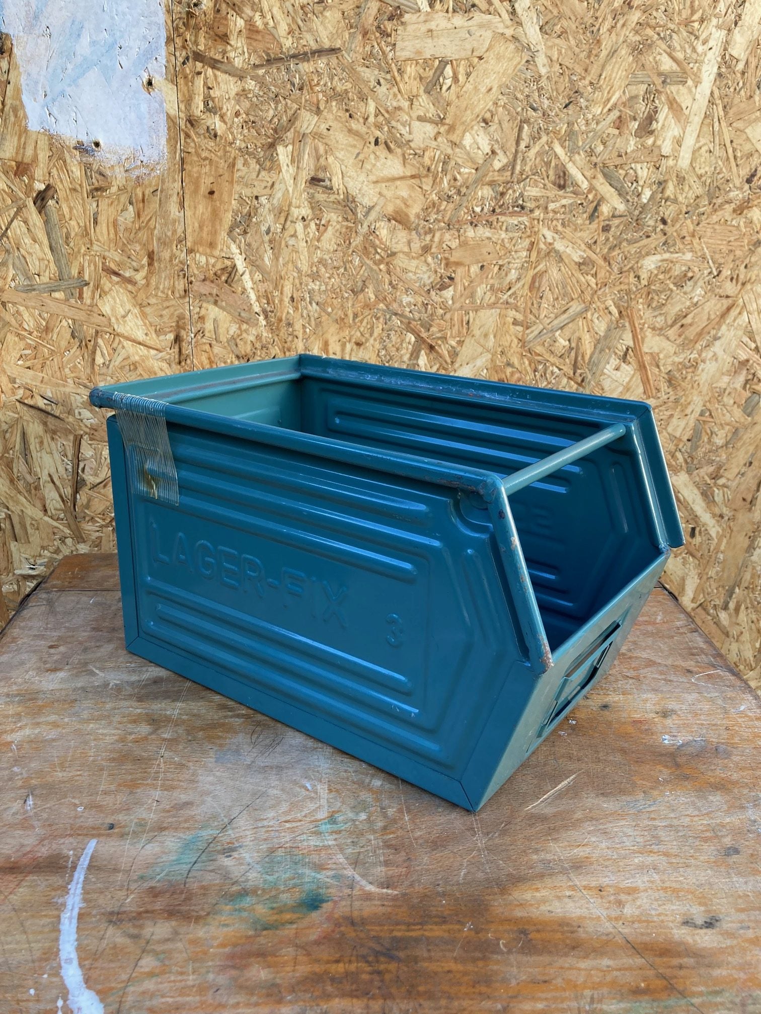 blue-metal-crate-2