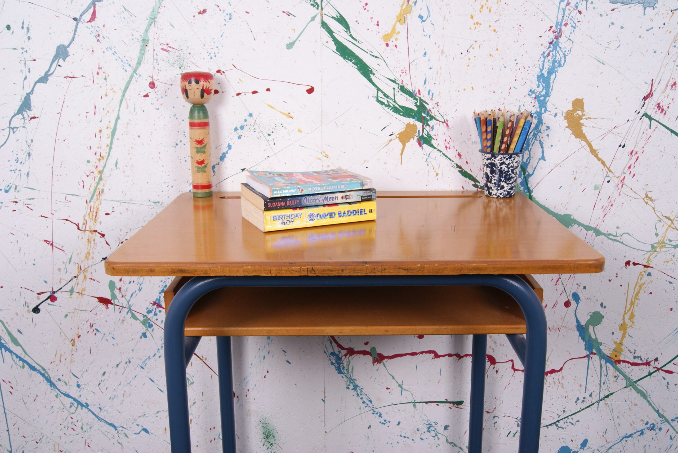 blue-metal-legged-desk-5