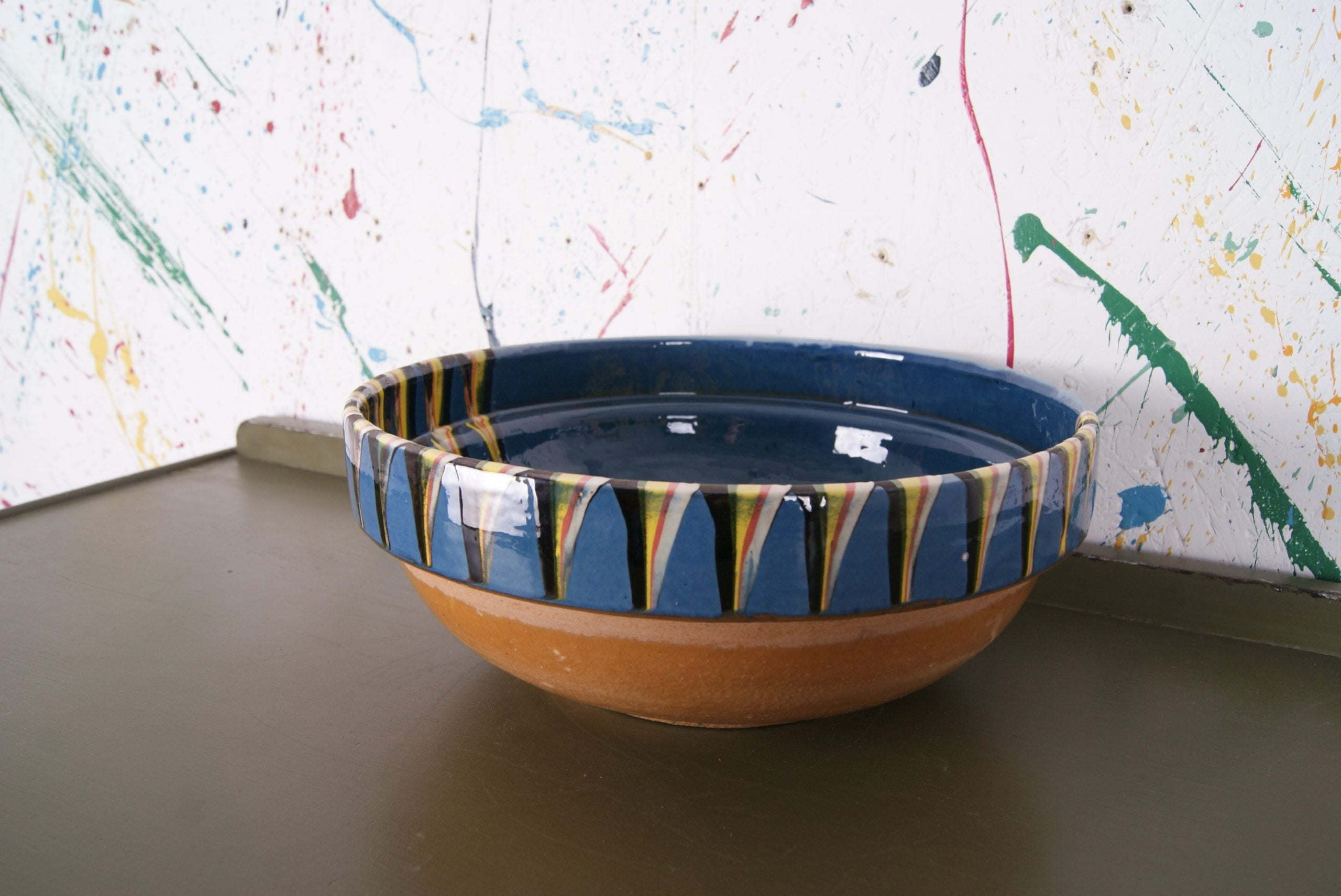 blue-romanian-ceramic-bowl-5
