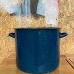 blue-round-enamel-maggie-1