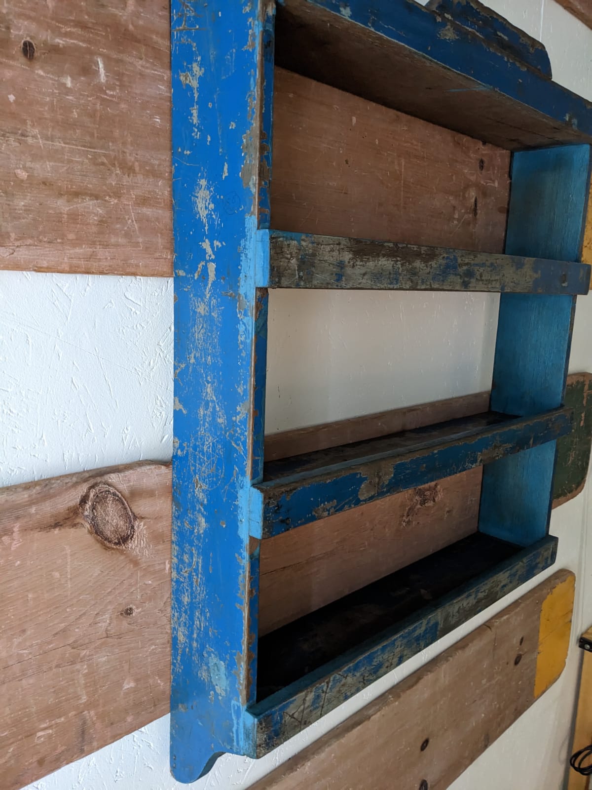 blue-shelf-4