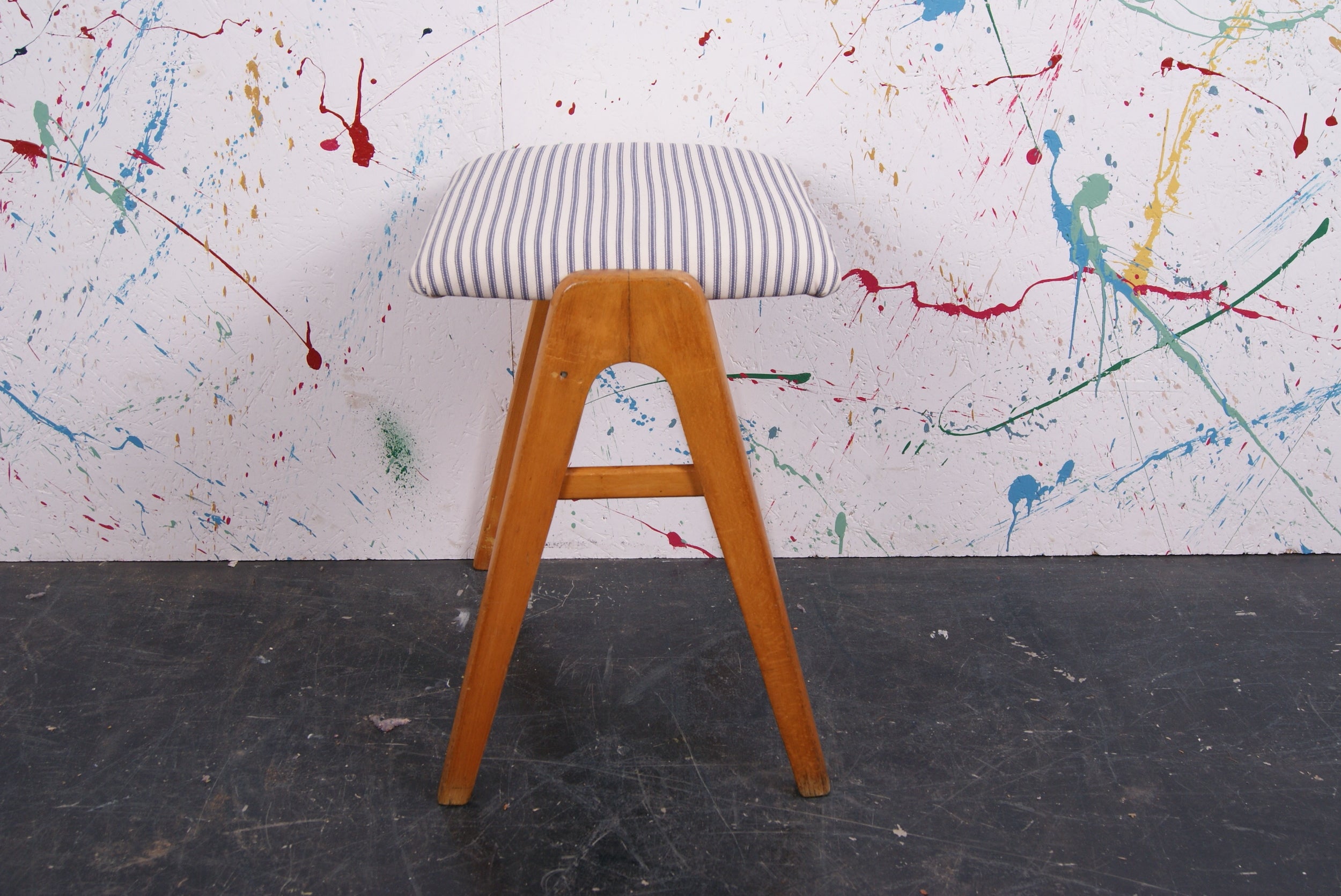 blue-ticking-stool-4