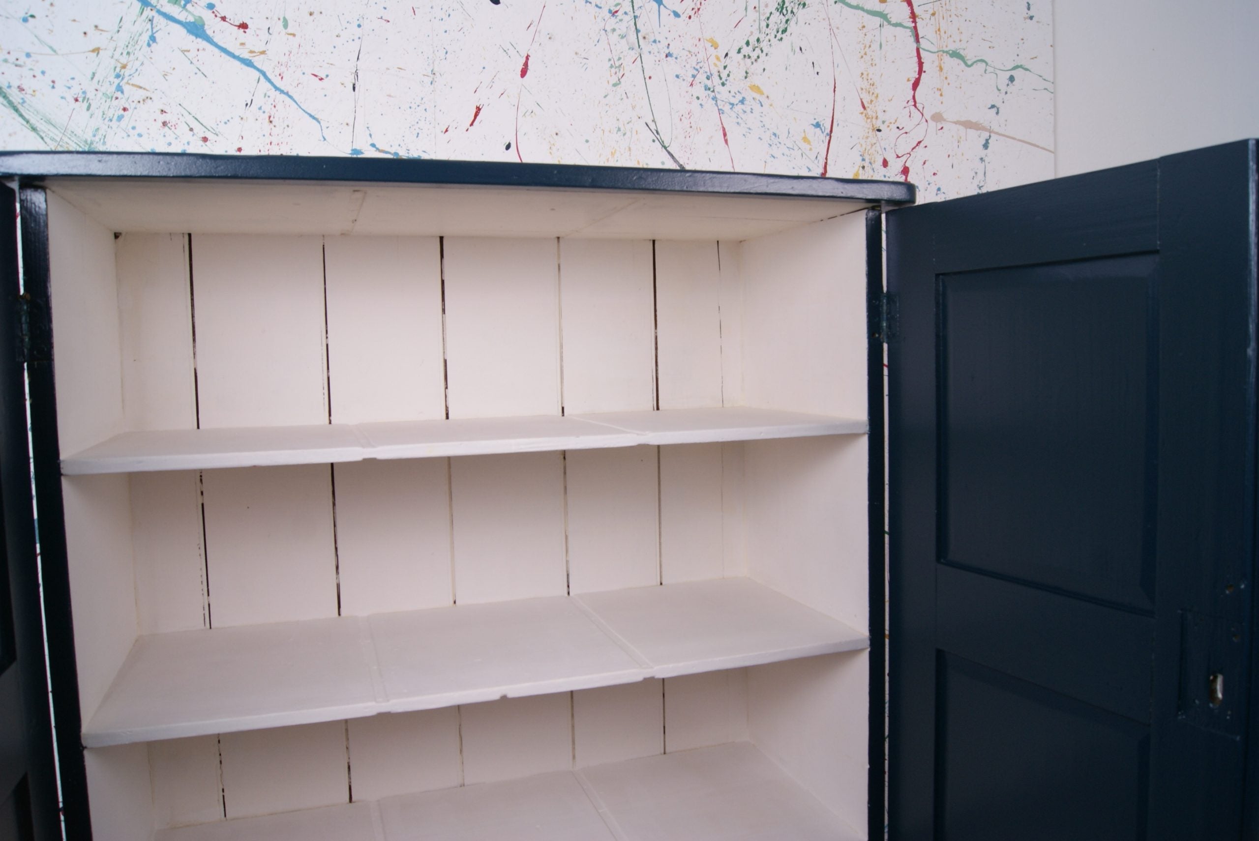 blue-wooden-cupboard-2