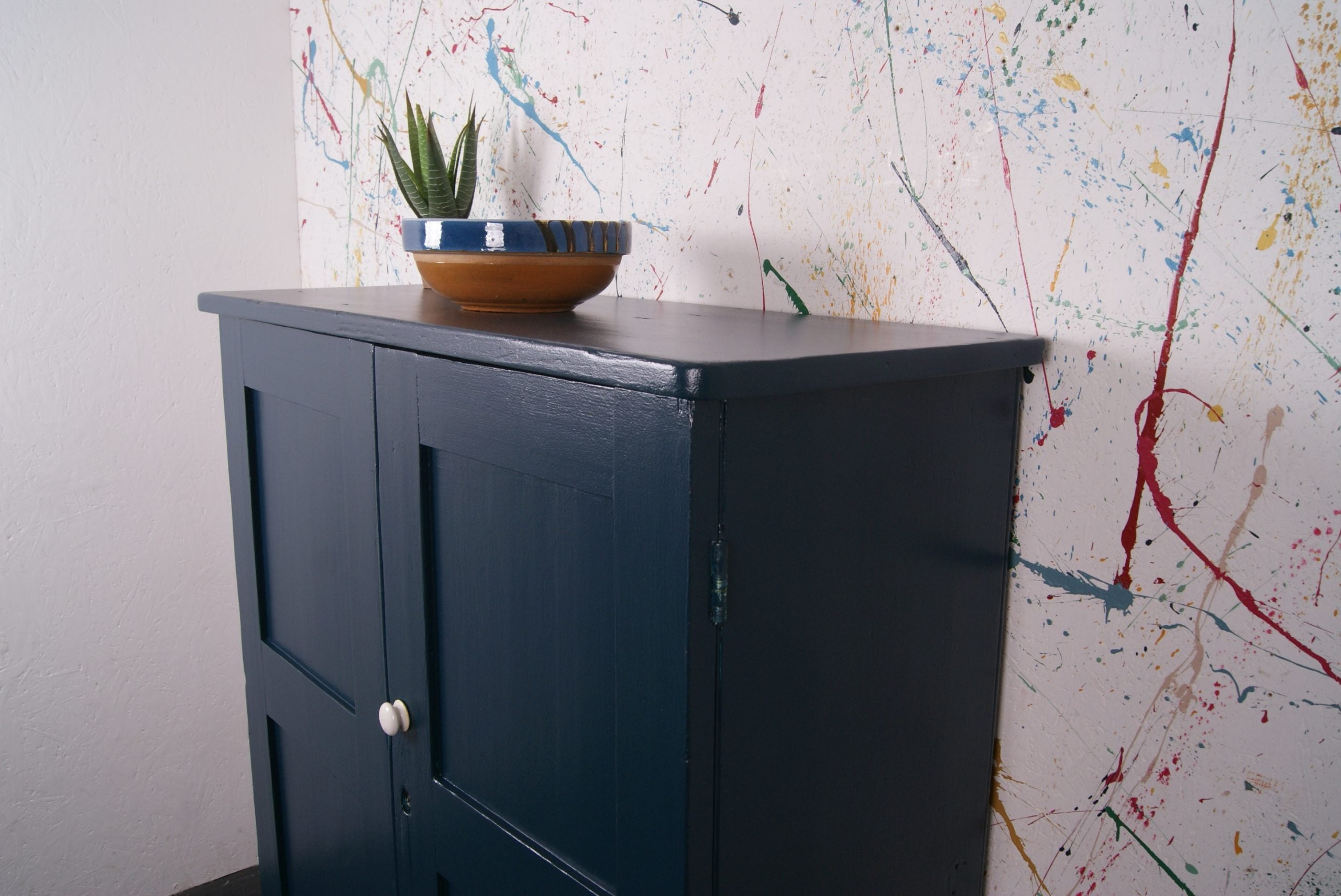 blue-wooden-cupboard-7
