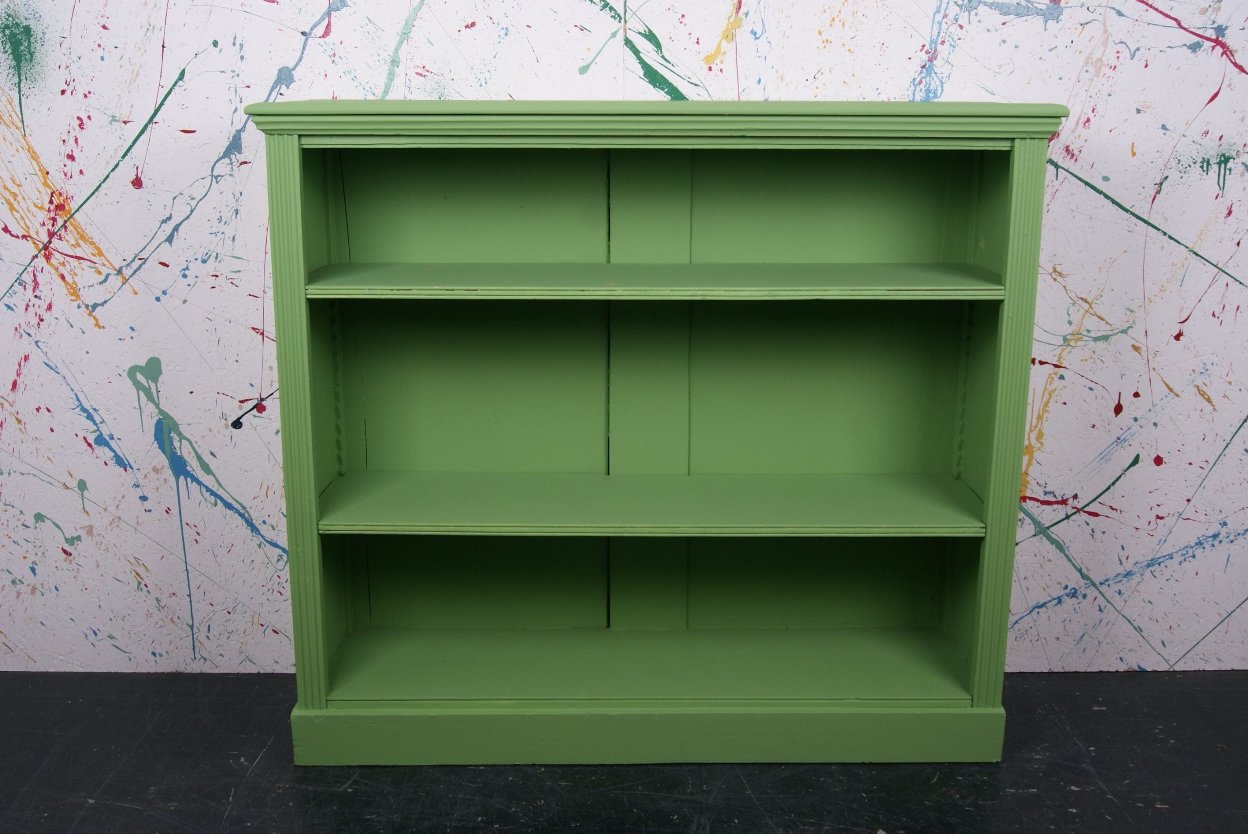 bright-green-shelving-unit-1