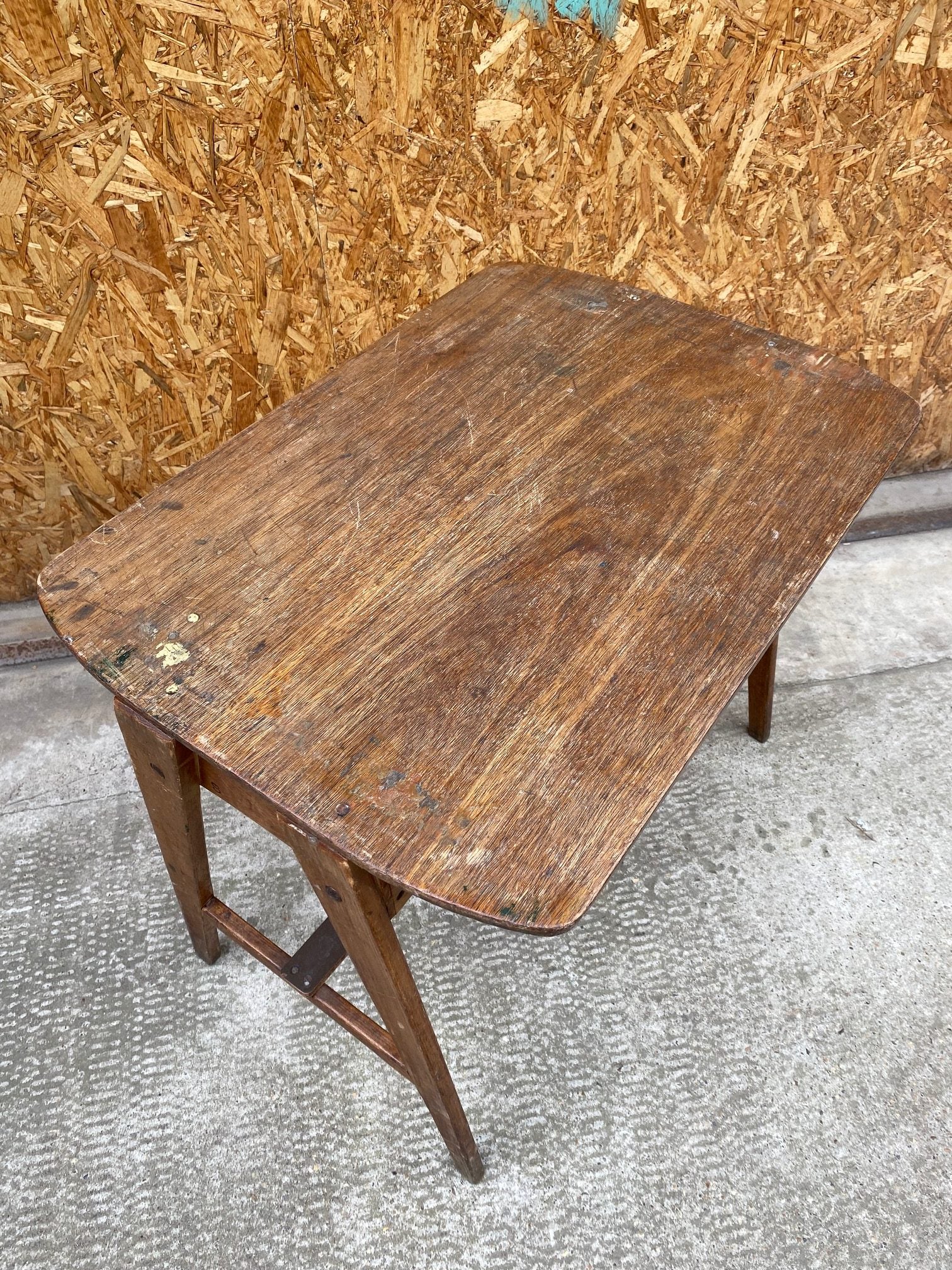 british-school-tables-5