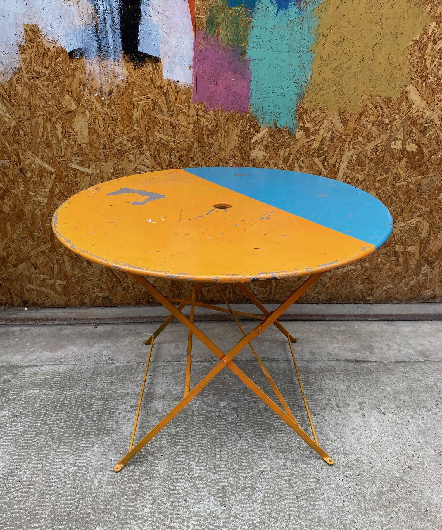 colourful-french-garden-table-3