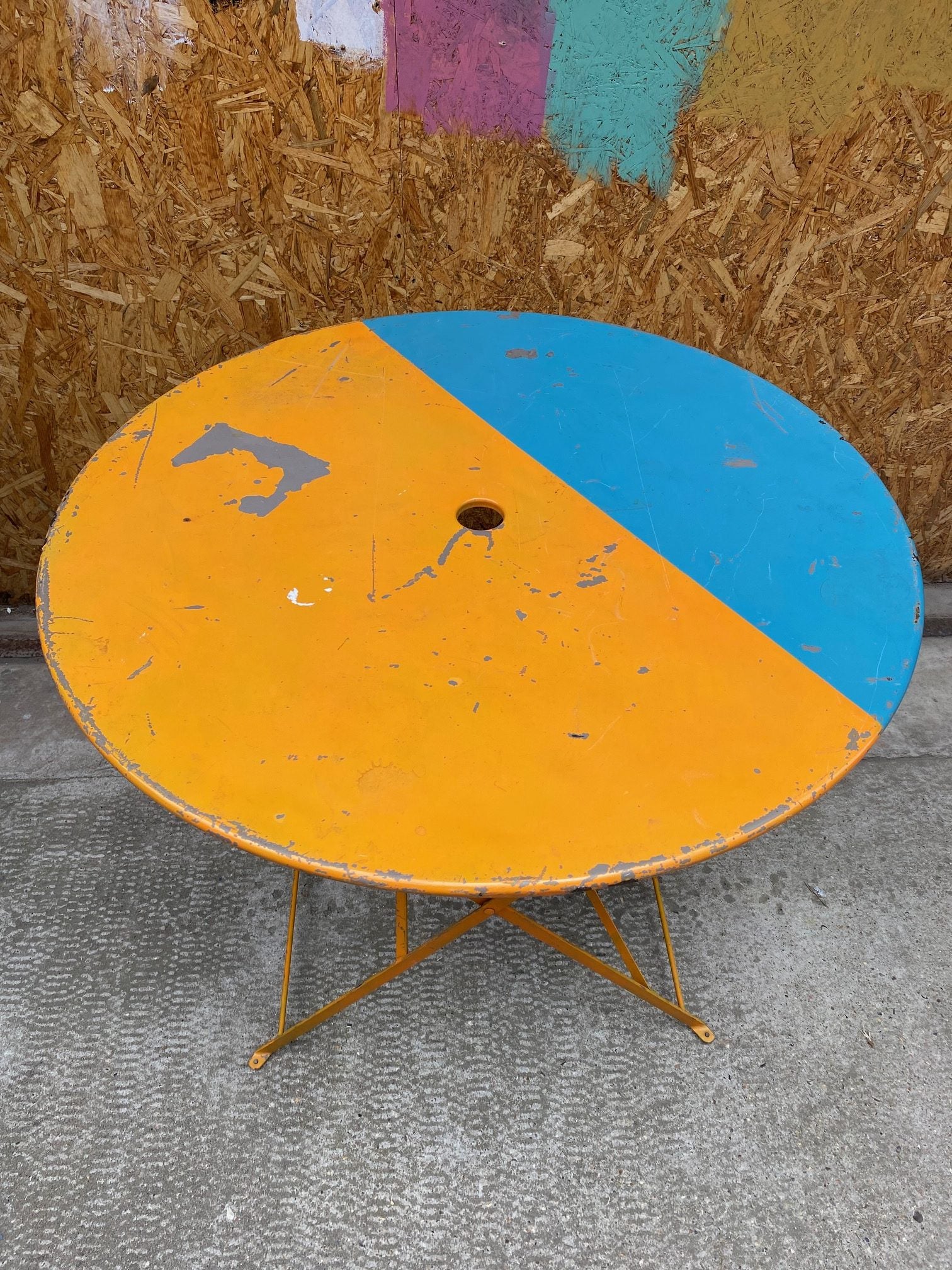 colourful-french-garden-table-4