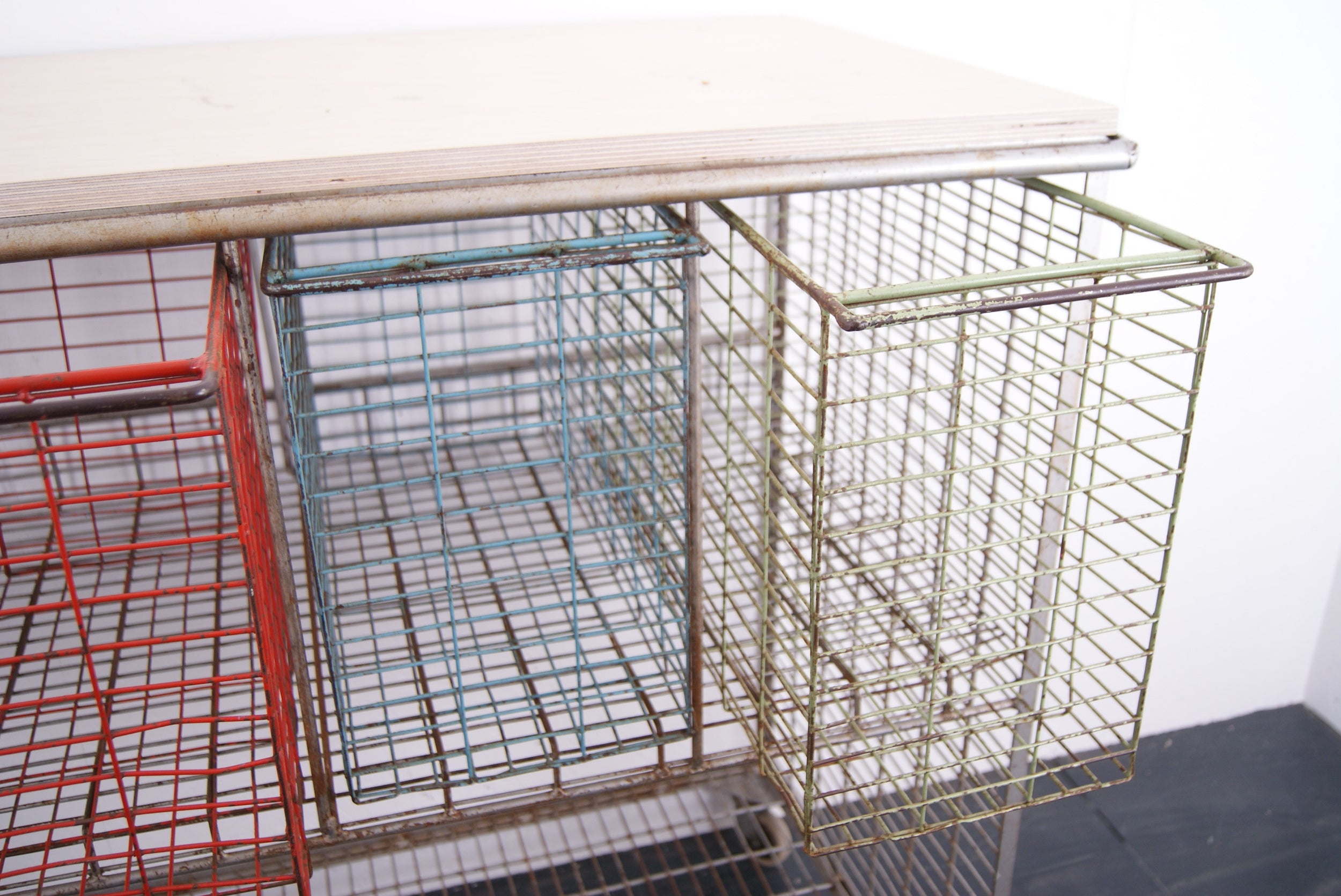 colourful-post-office-trolley-11