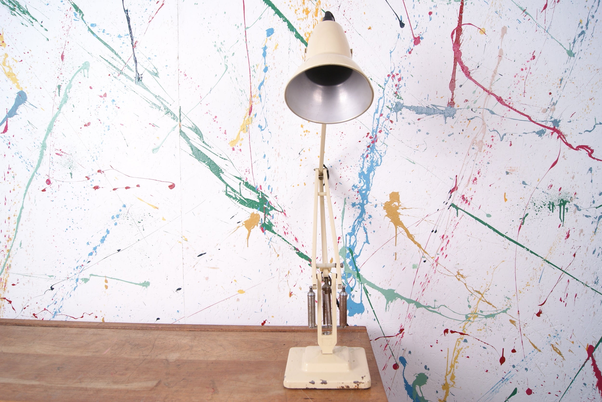 cream-herbert-terry-lamp-1.