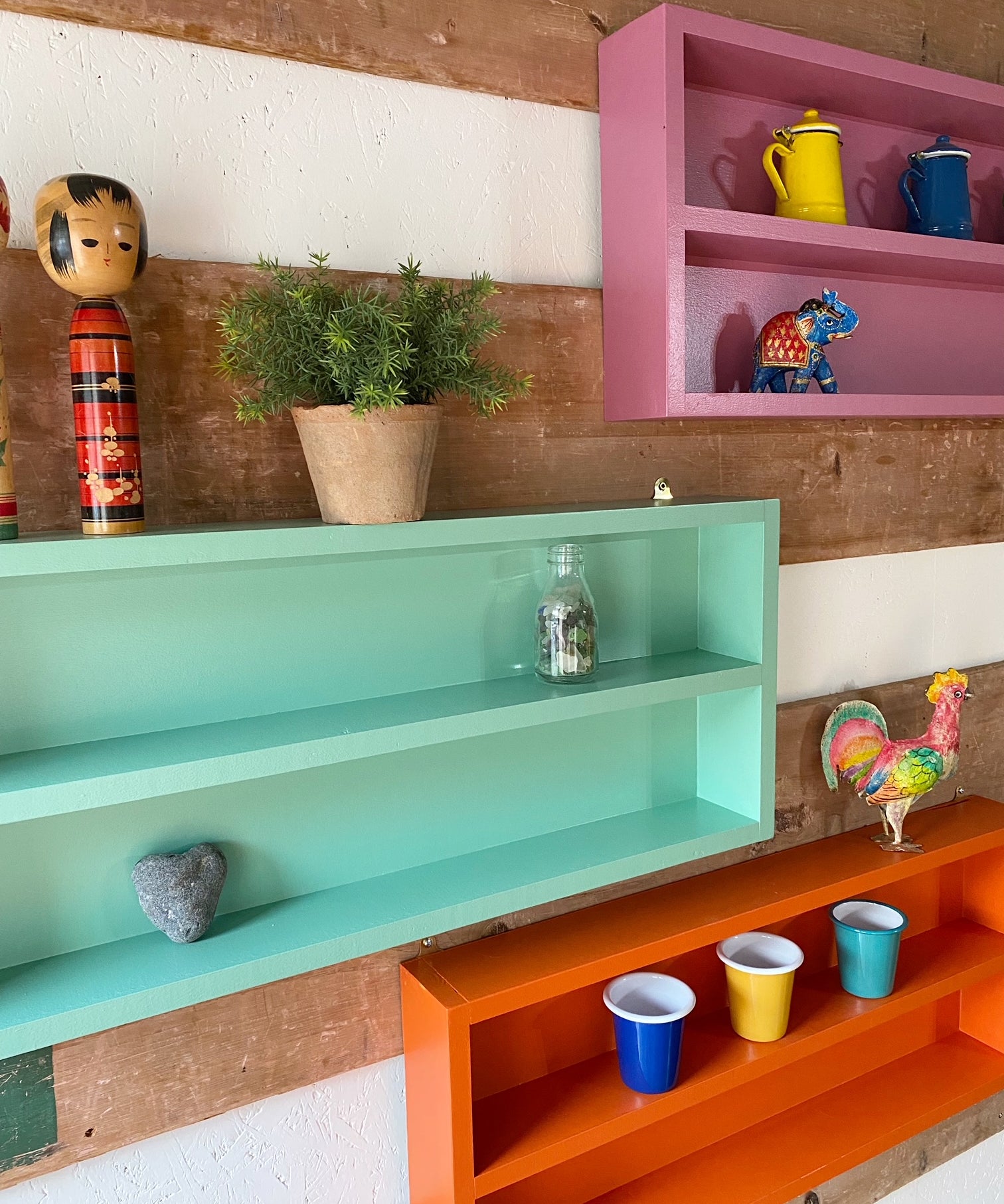 customised-display-shelf-2