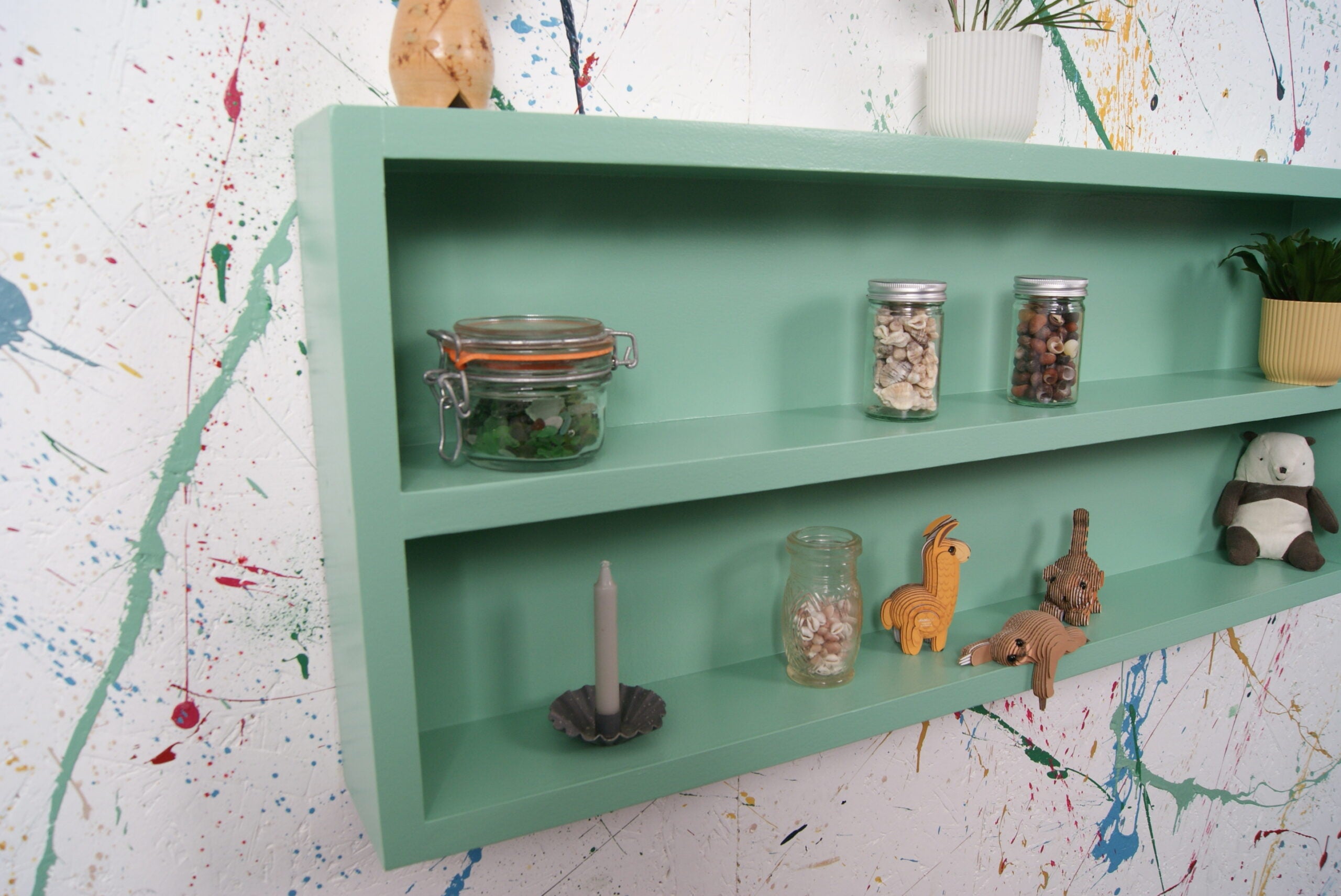 customised-display-shelves-12