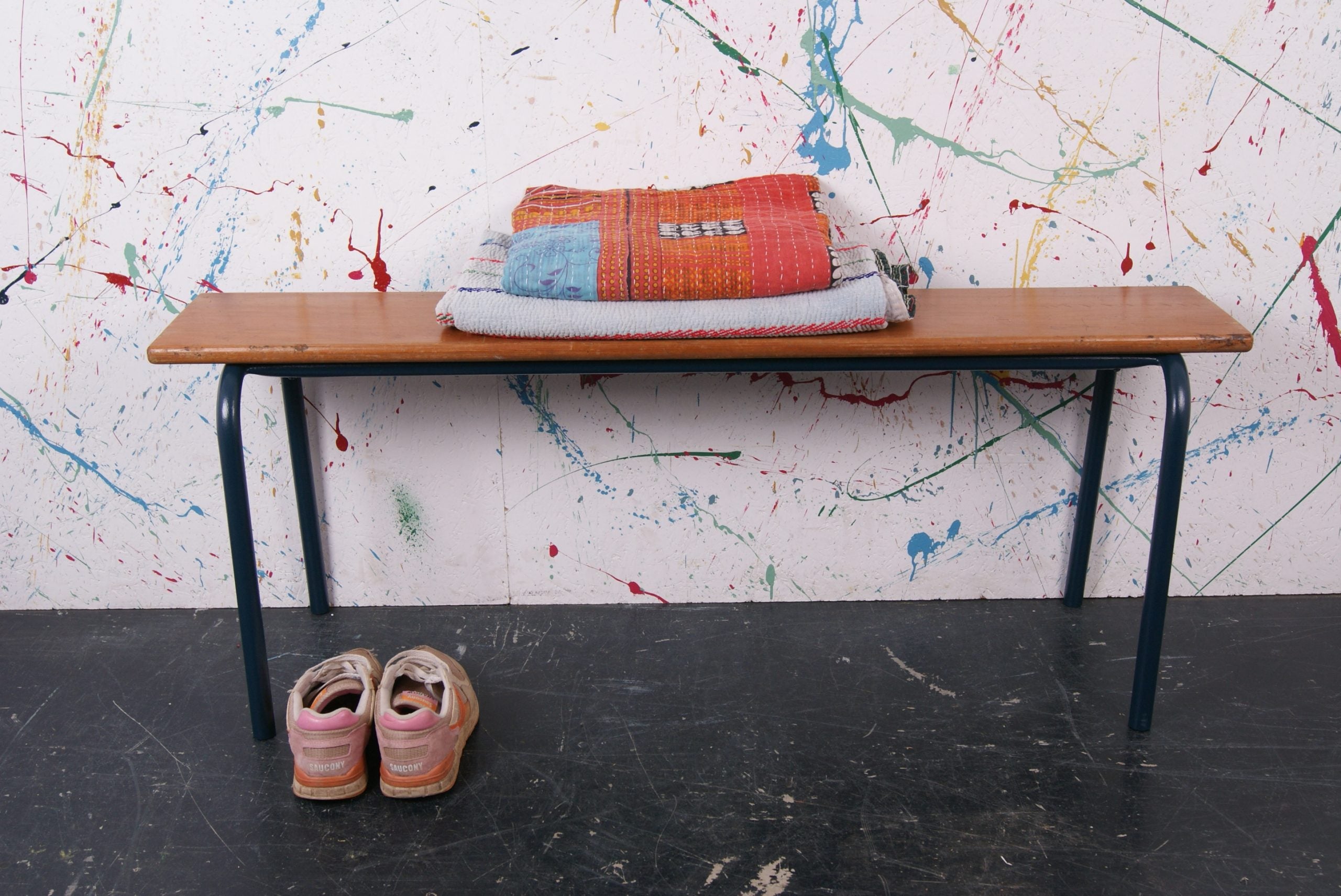 customised-metal-legged-bench-13
