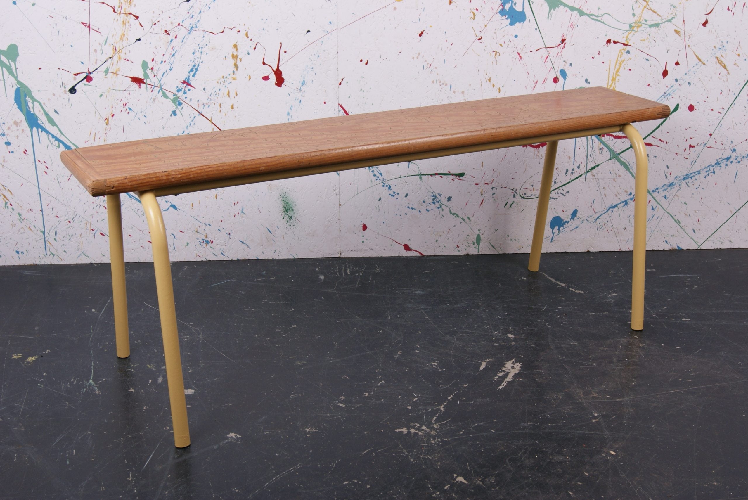 customised-metal-legged-bench-2