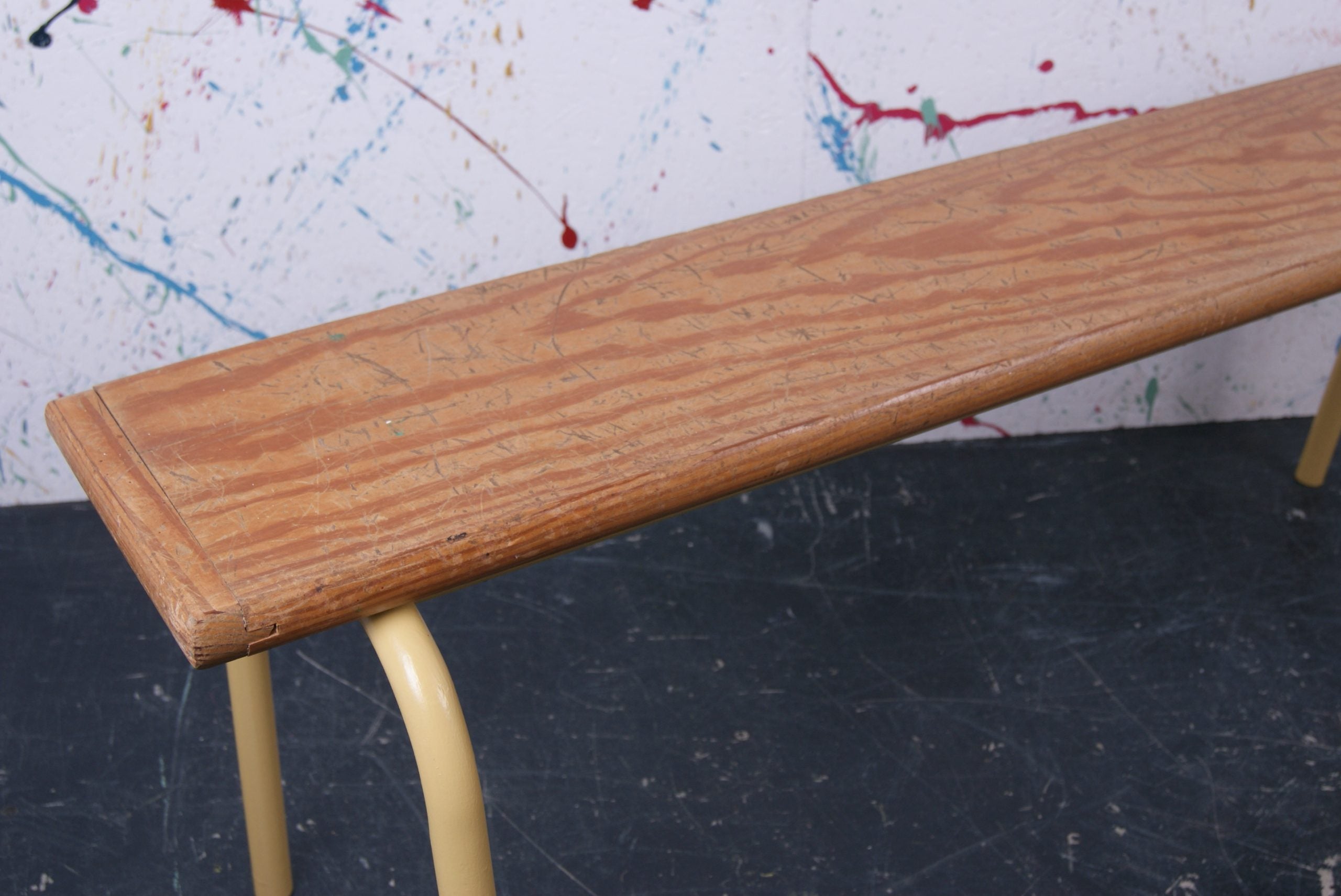 customised-metal-legged-bench-3