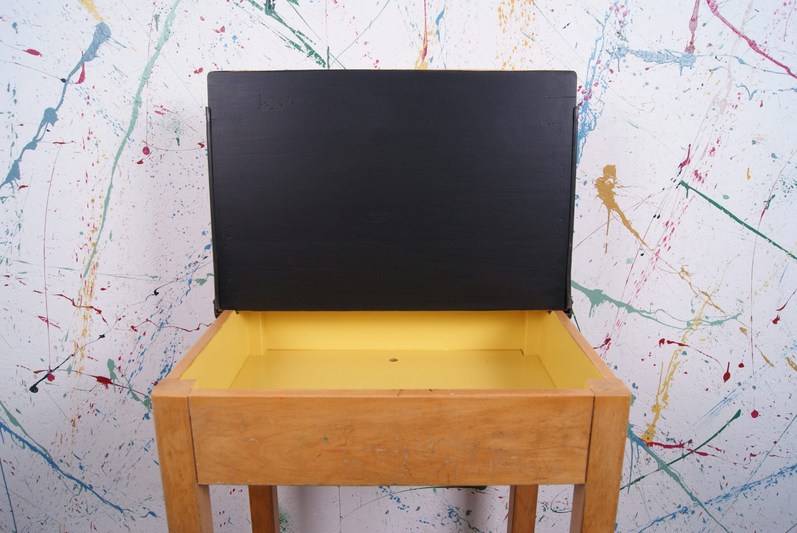 customised-school-desk-2