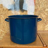 dark-blue-round-enamel-maggie-1