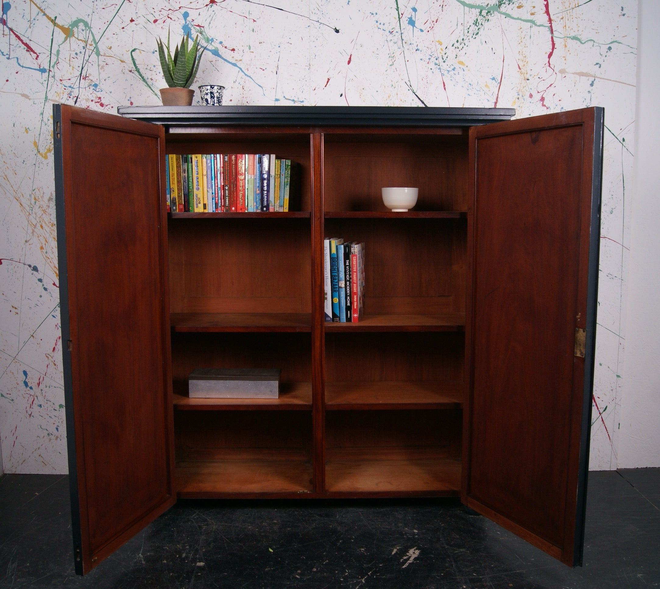 dark-blue-wooden-cupboard-5