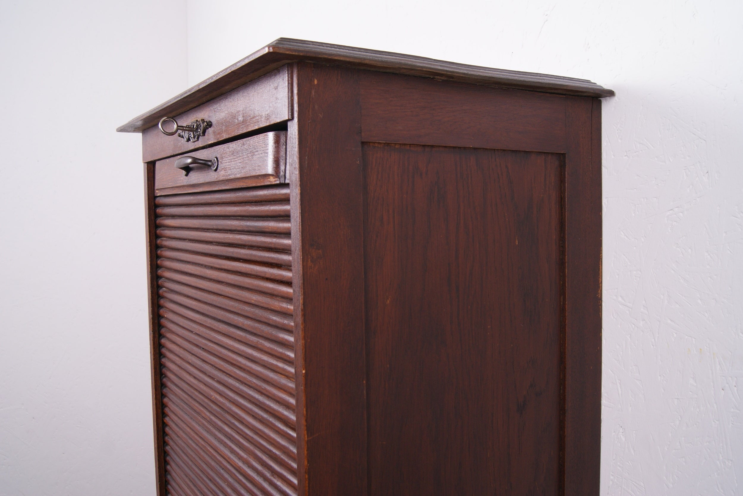 dark-tambour-cabinet-2