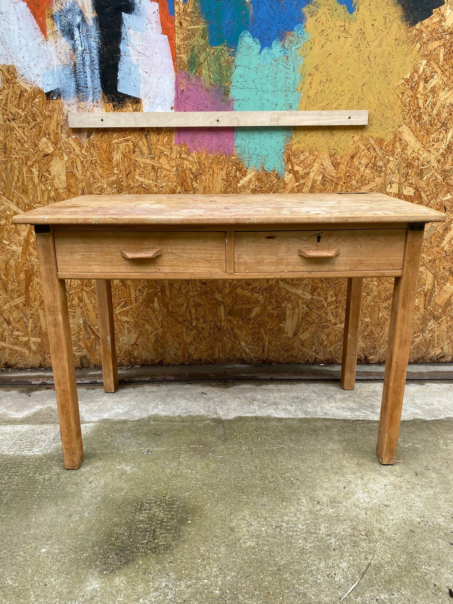desk-drawers-10