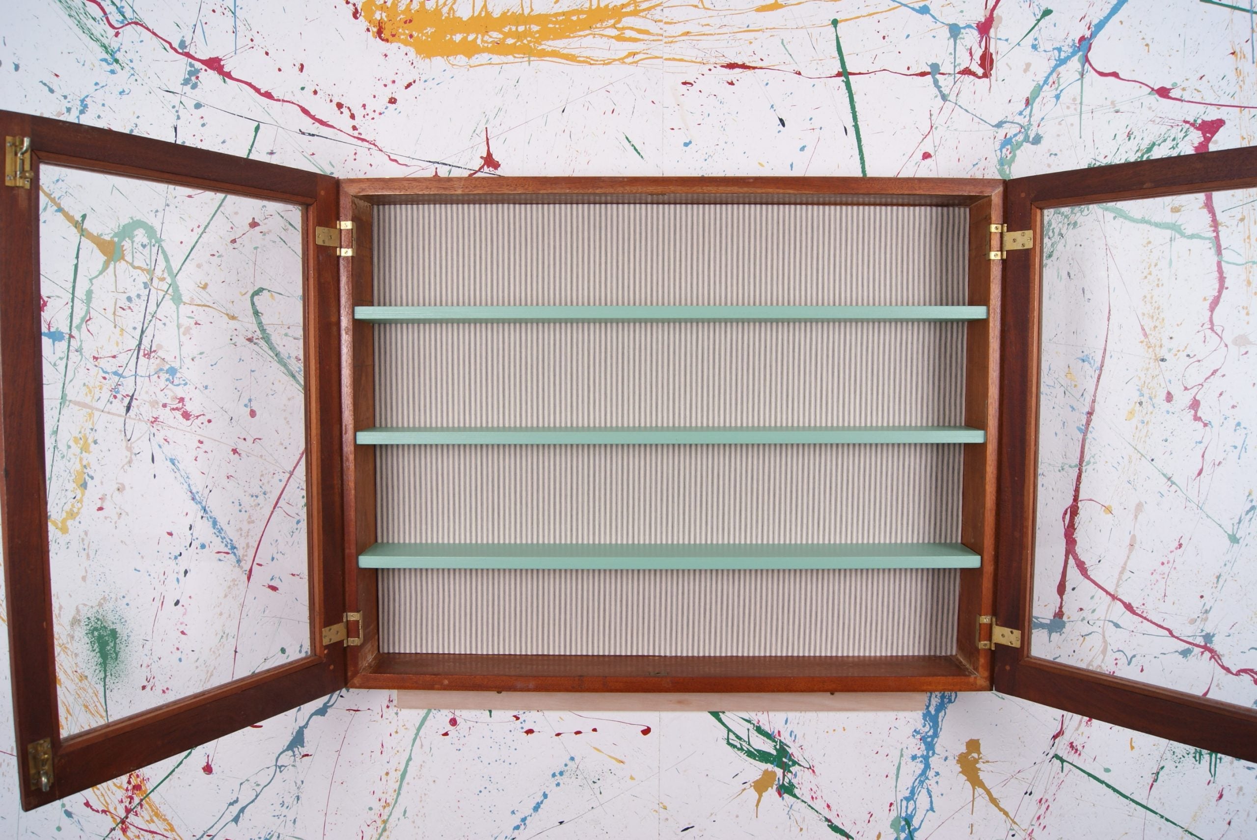display-cabinet-3