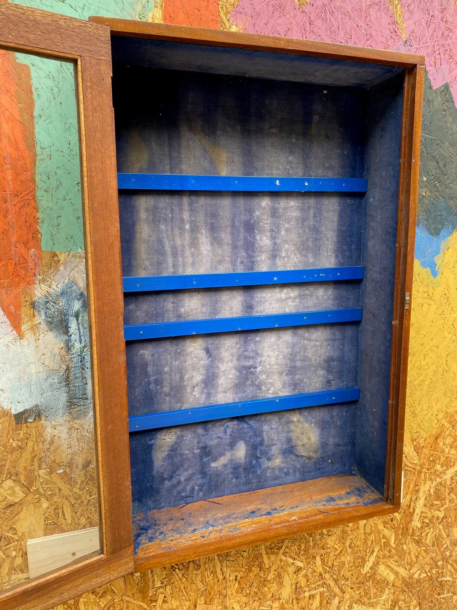 display-glass-cabinet-2