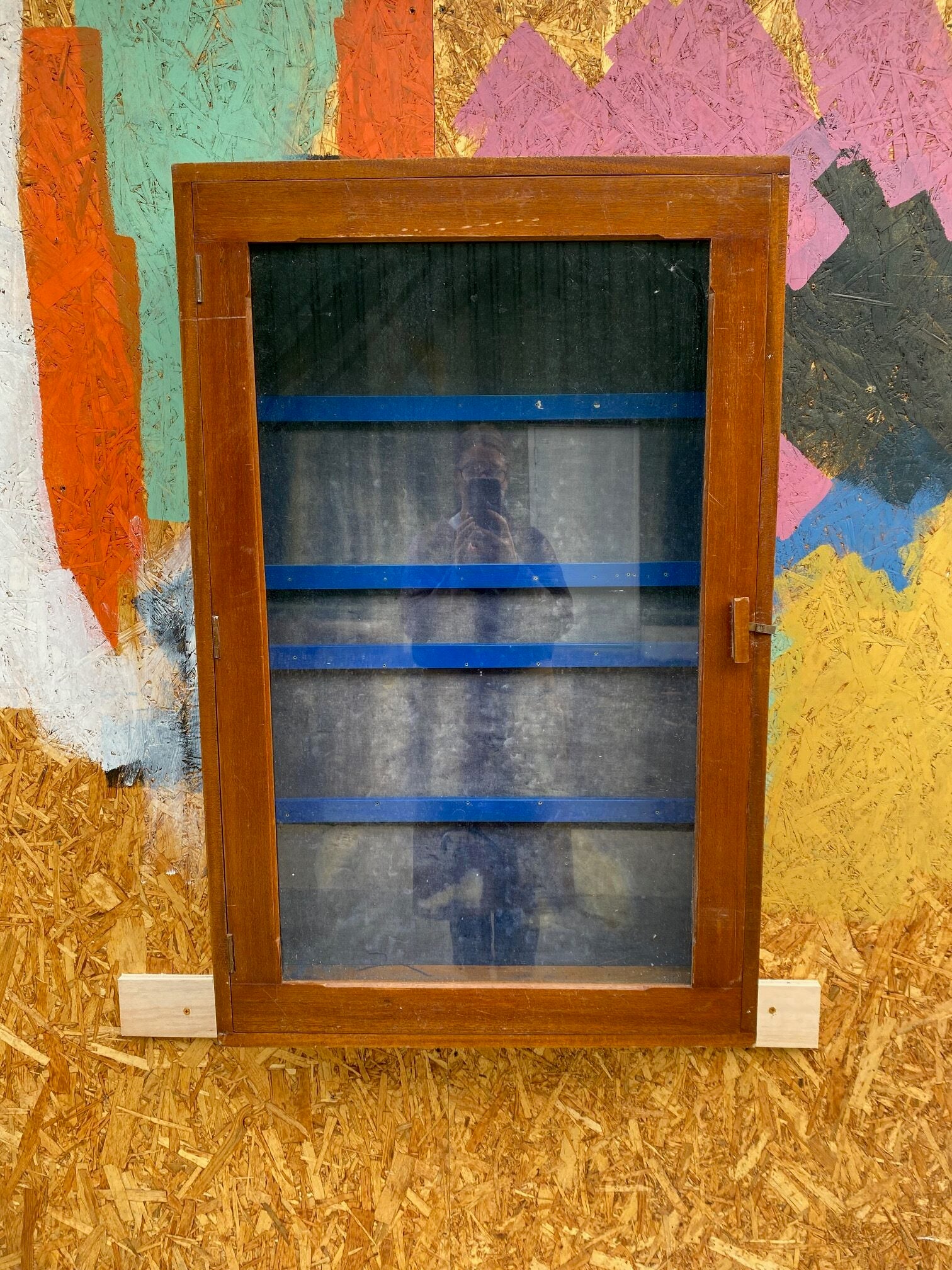 display-glass-cabinet-4