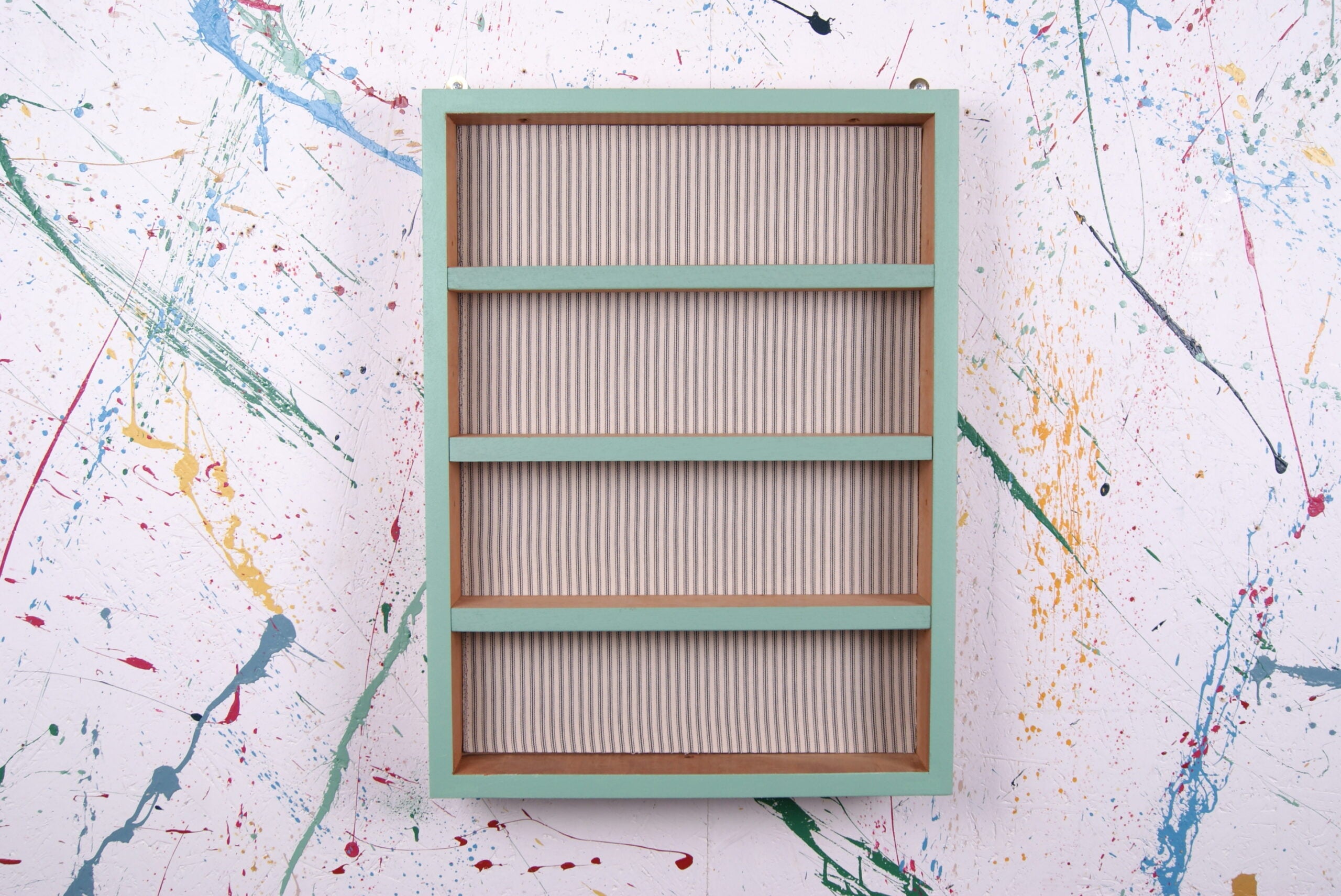 display-shelf-1